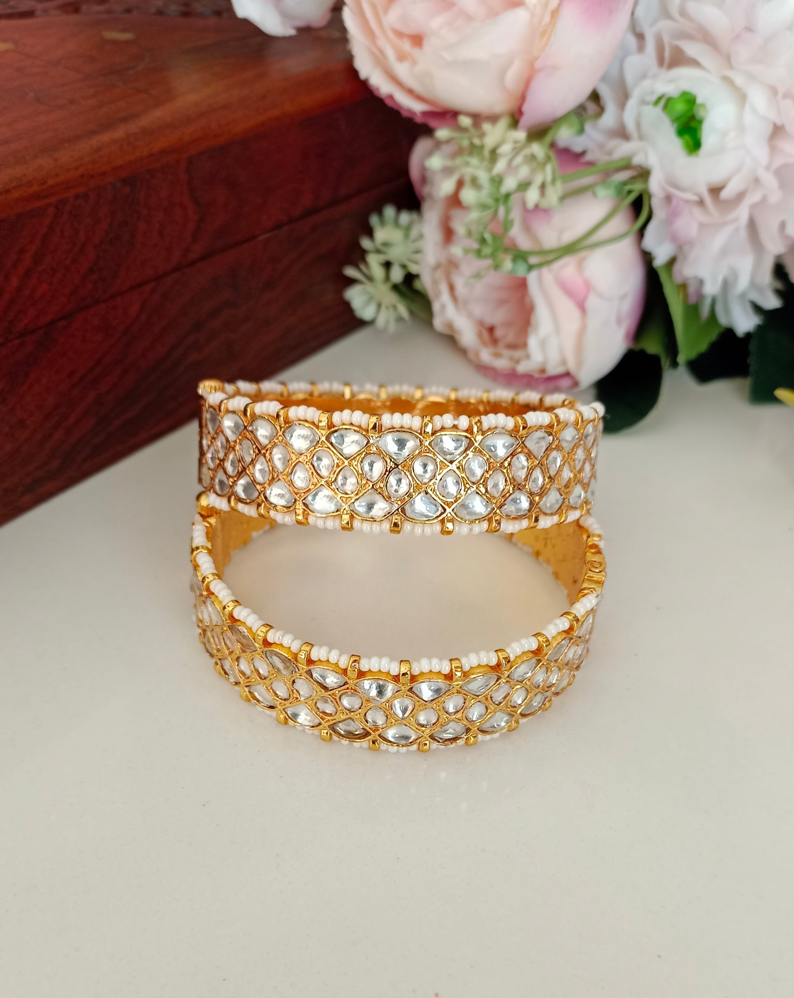 Gold plated Kundan Bangle