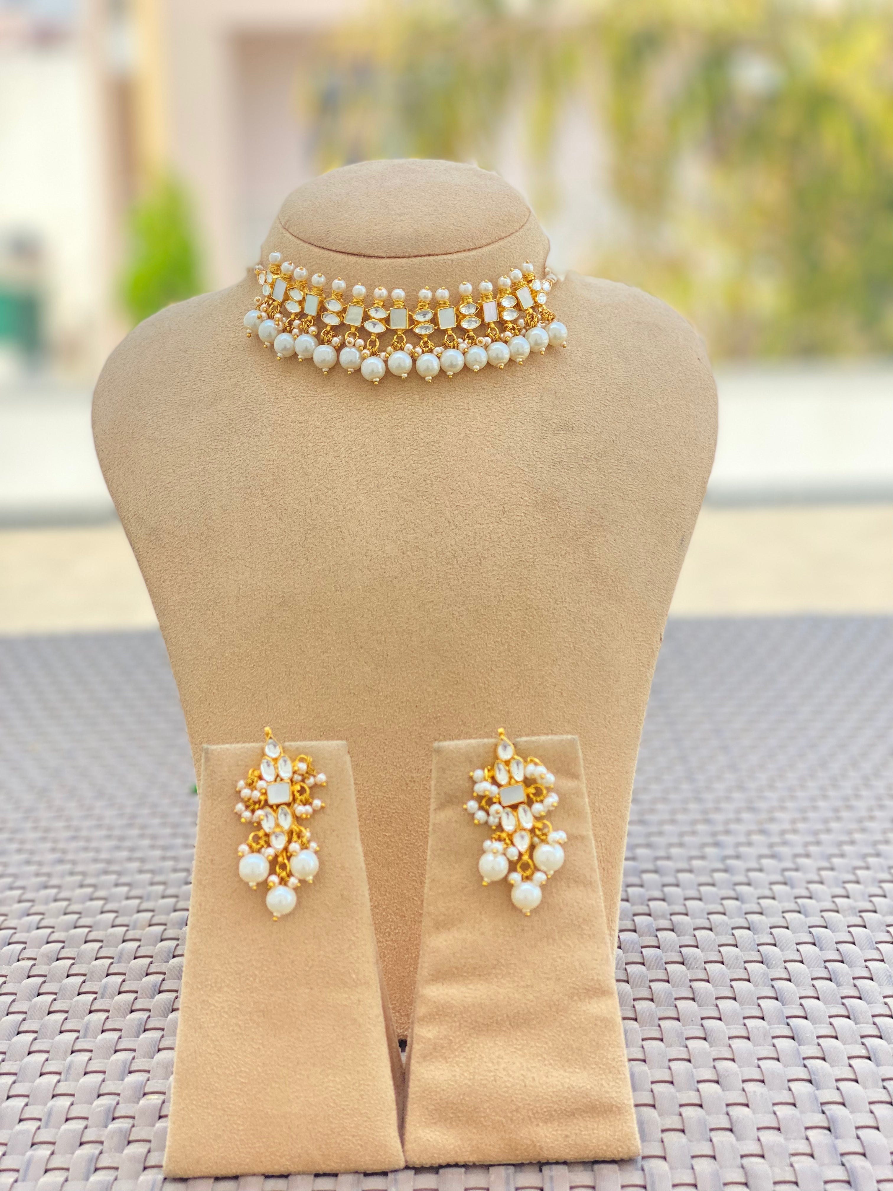 Mother of pearl Gold plated Choker Set