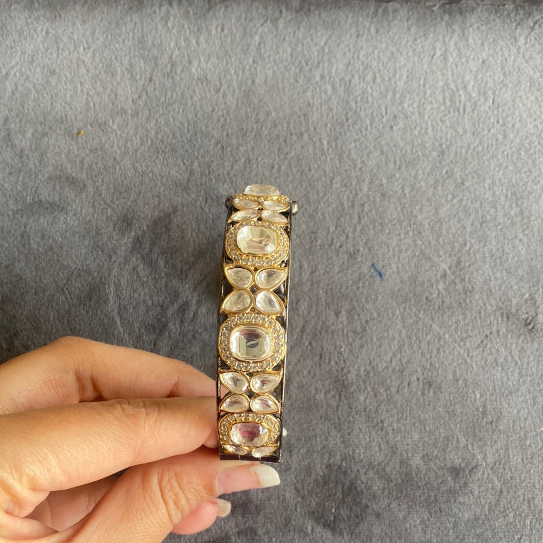 Silver plated Moissanite kada