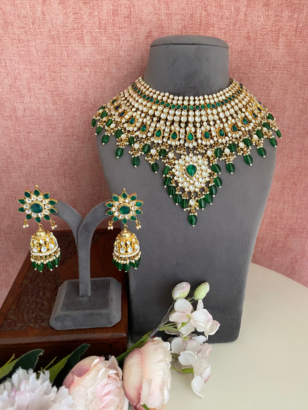 Gold Plated Kundan Green Necklace Set in