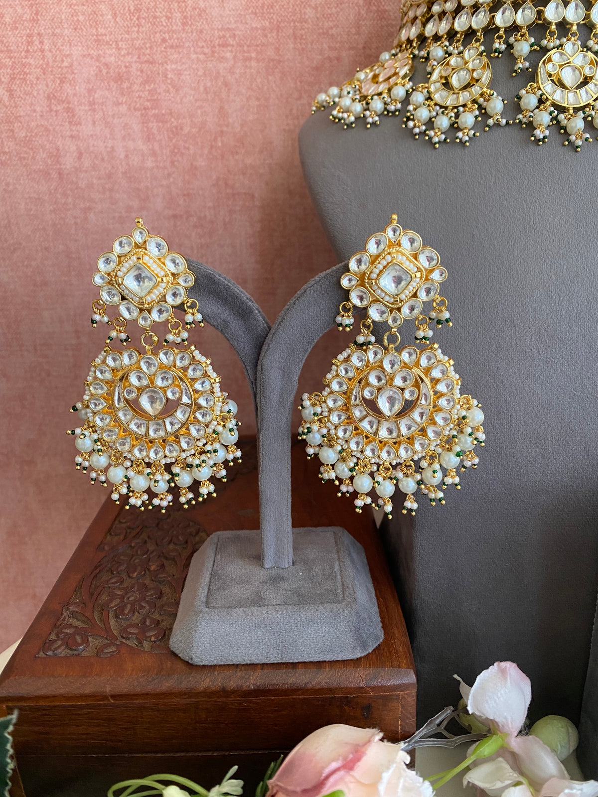 Kundan Bridal Choker set in pearl