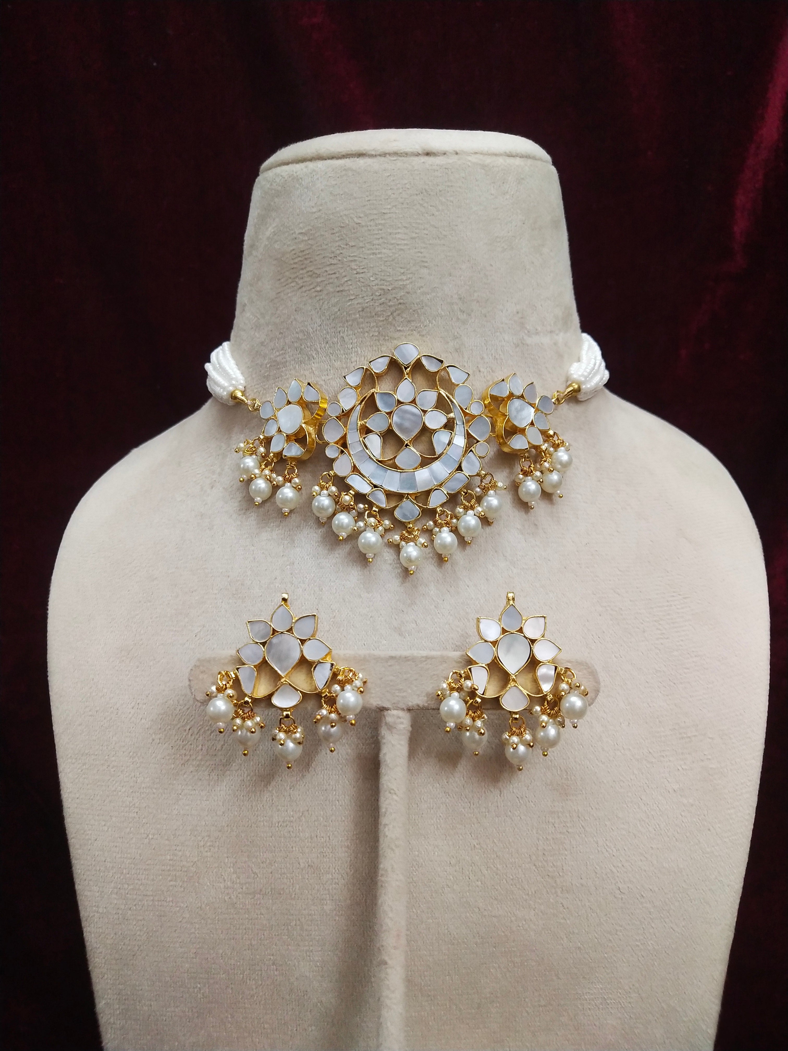 Mother of Pearl Choker set