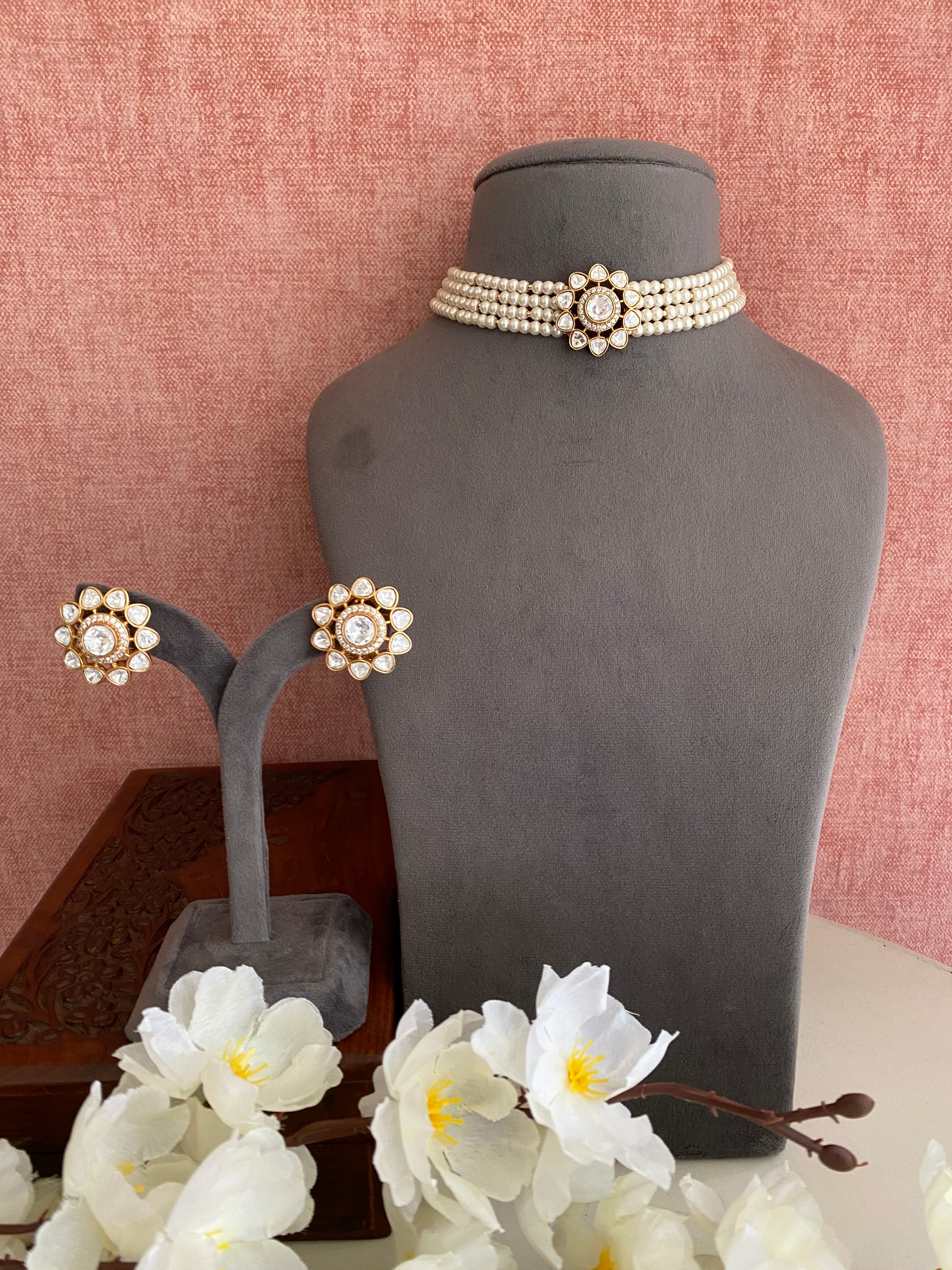 Gold plated Moissanite Pearl Choker Set