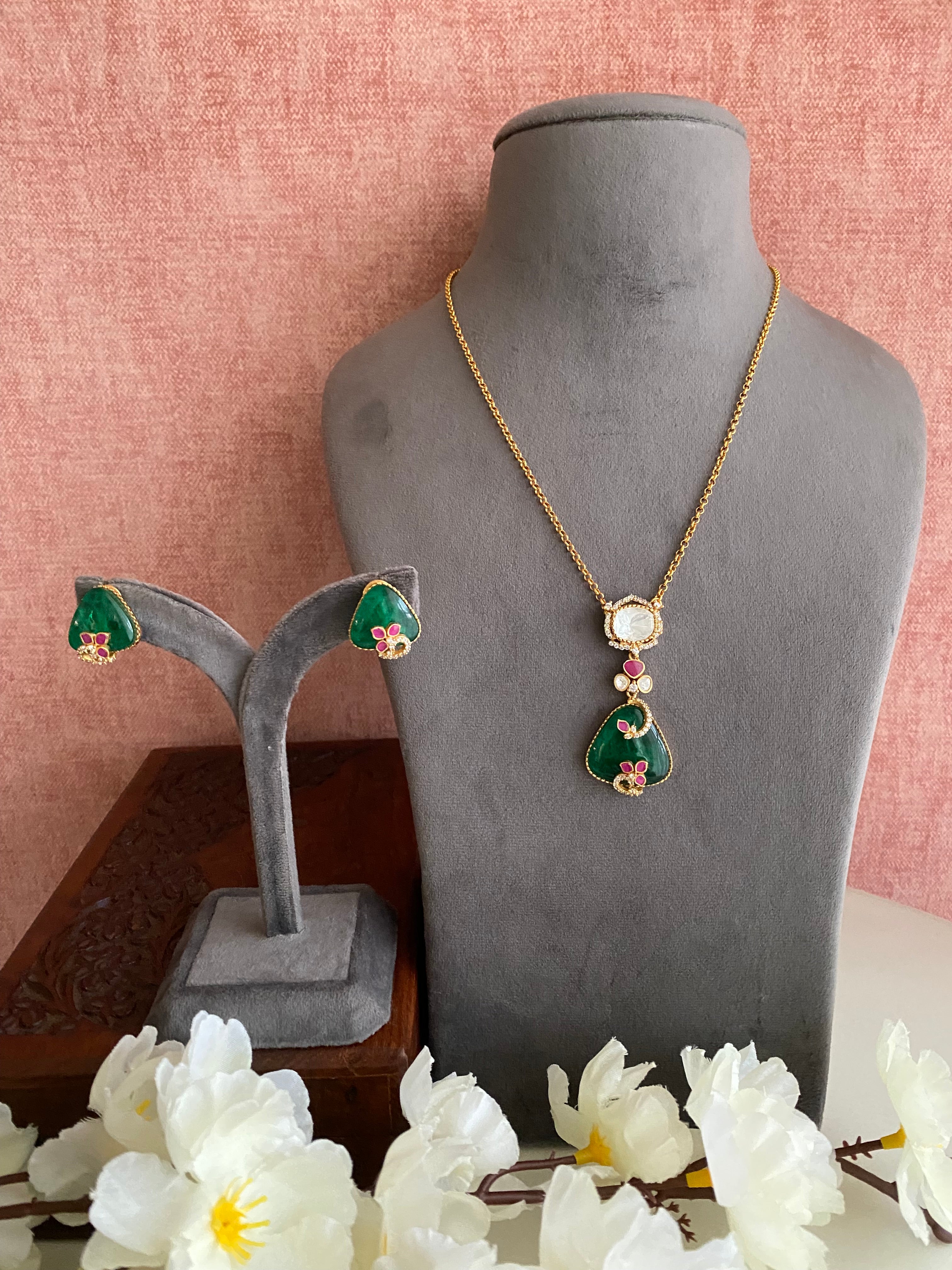 Gold plated Moissanite pendant Set