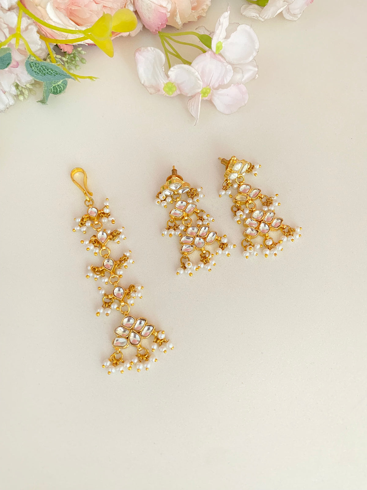 Gold Plated Kundan earrings With Tikka set