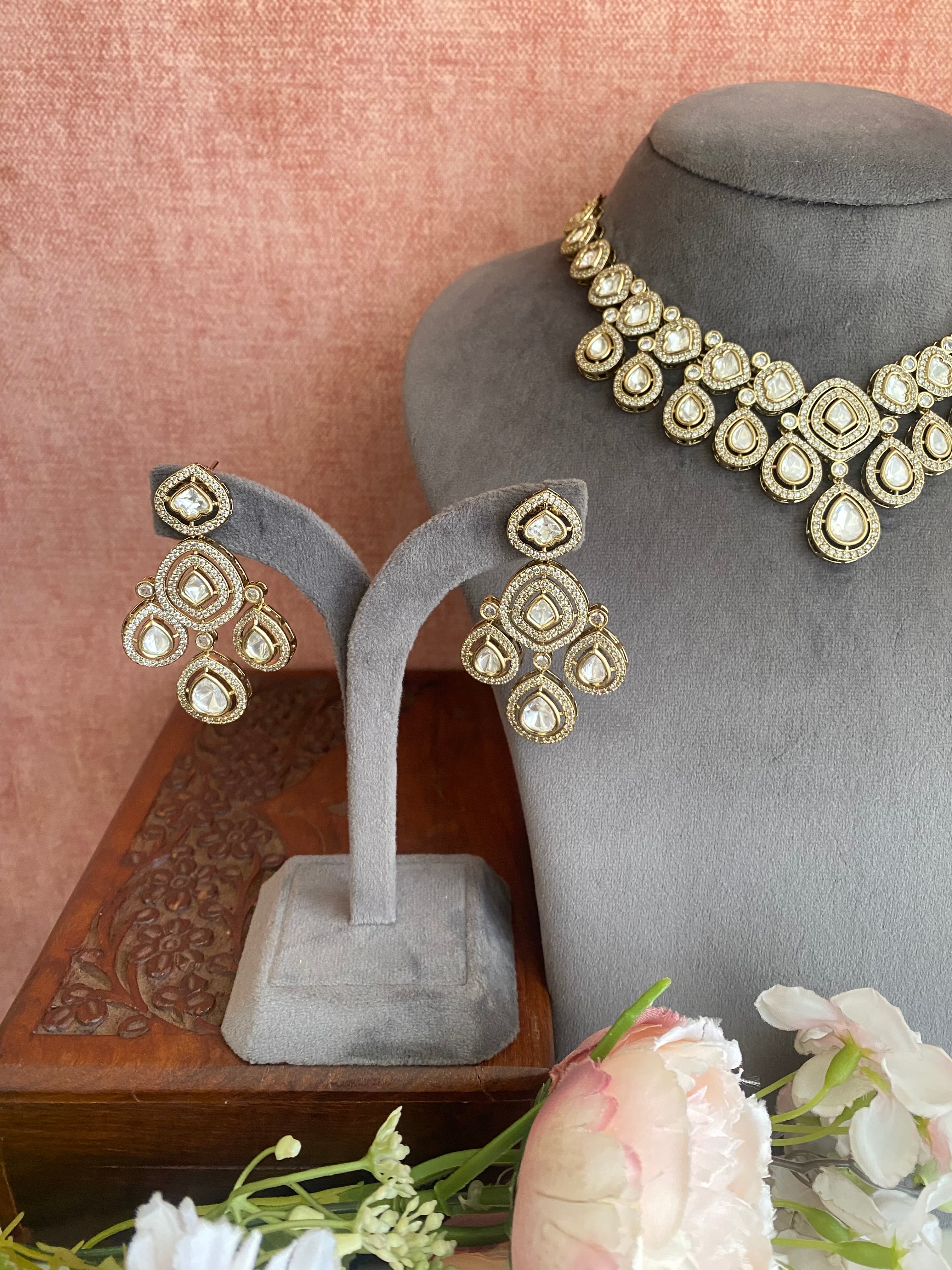 Moissanite Necklace choker set