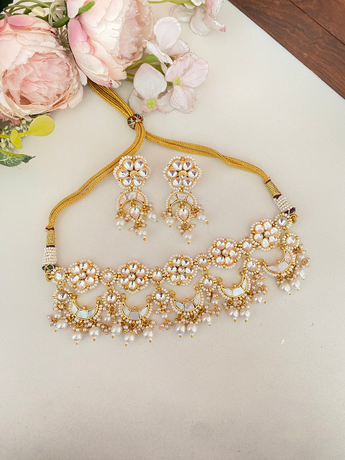 Mother of Pearl Choker set