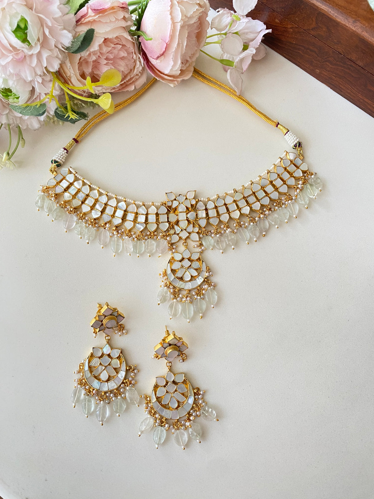 Mother of pearl choker set