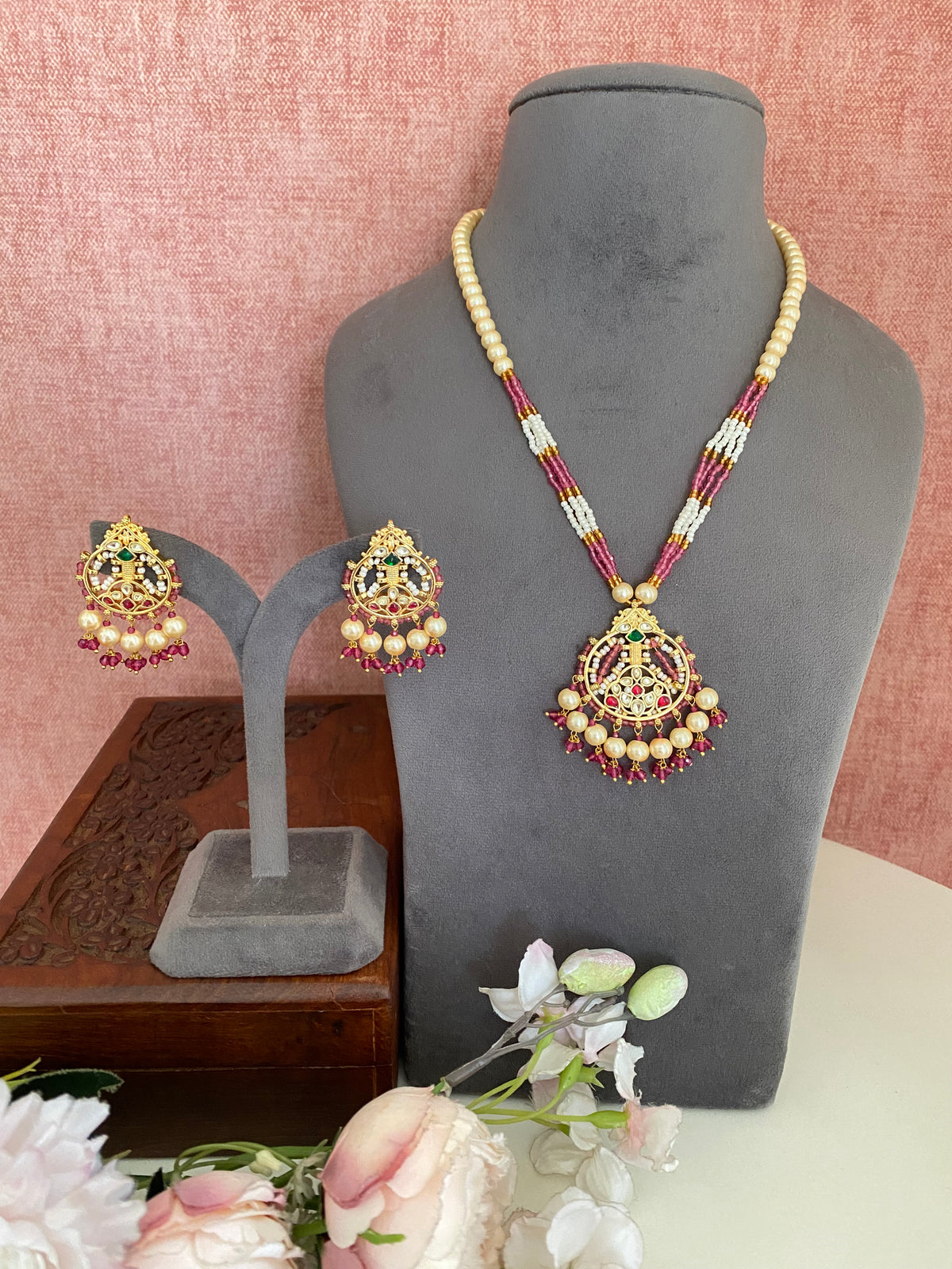 Gold Plated Kundan Long Pendant Set