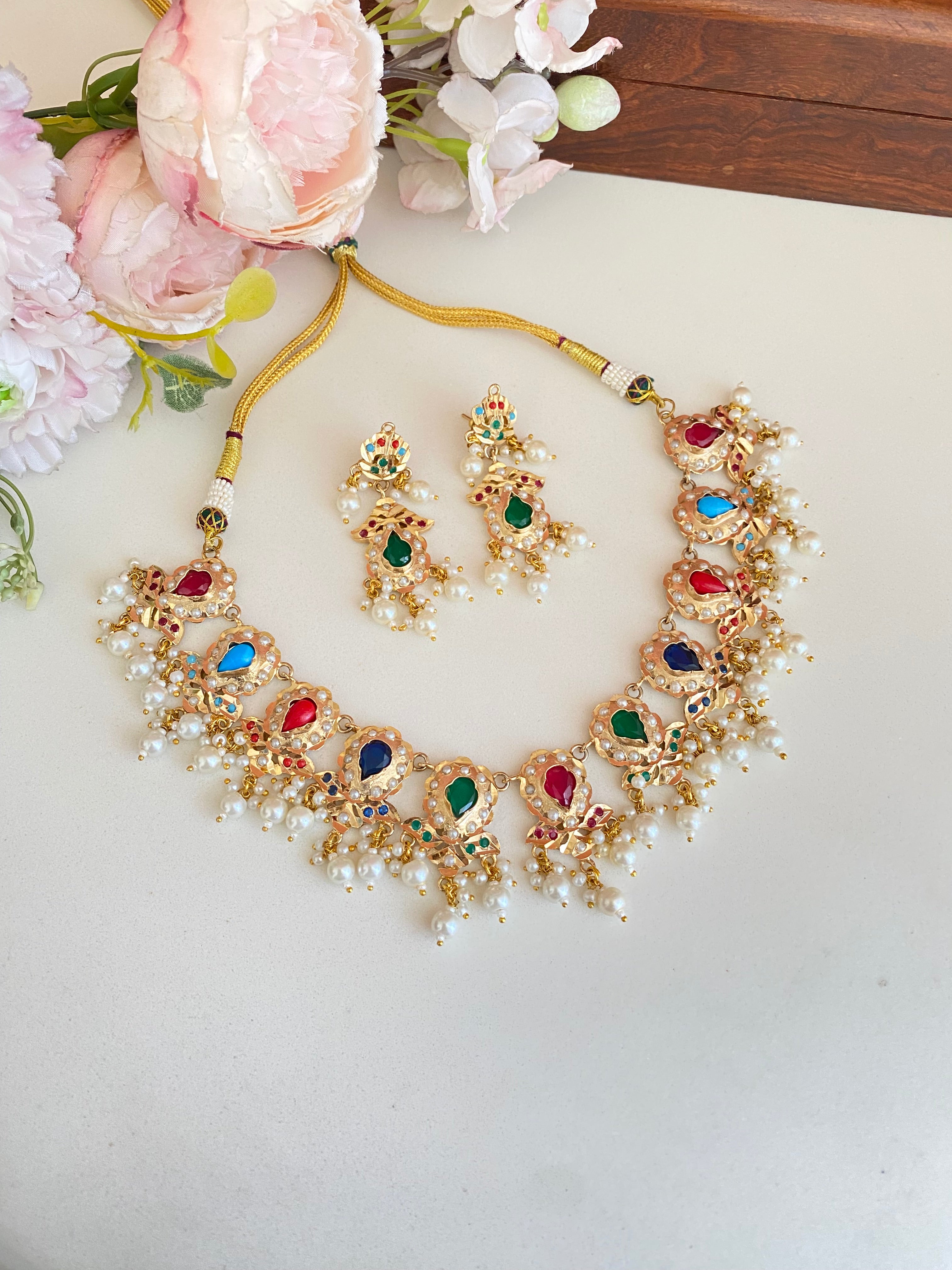 Amritsari Jadau Navrattan Necklaces set