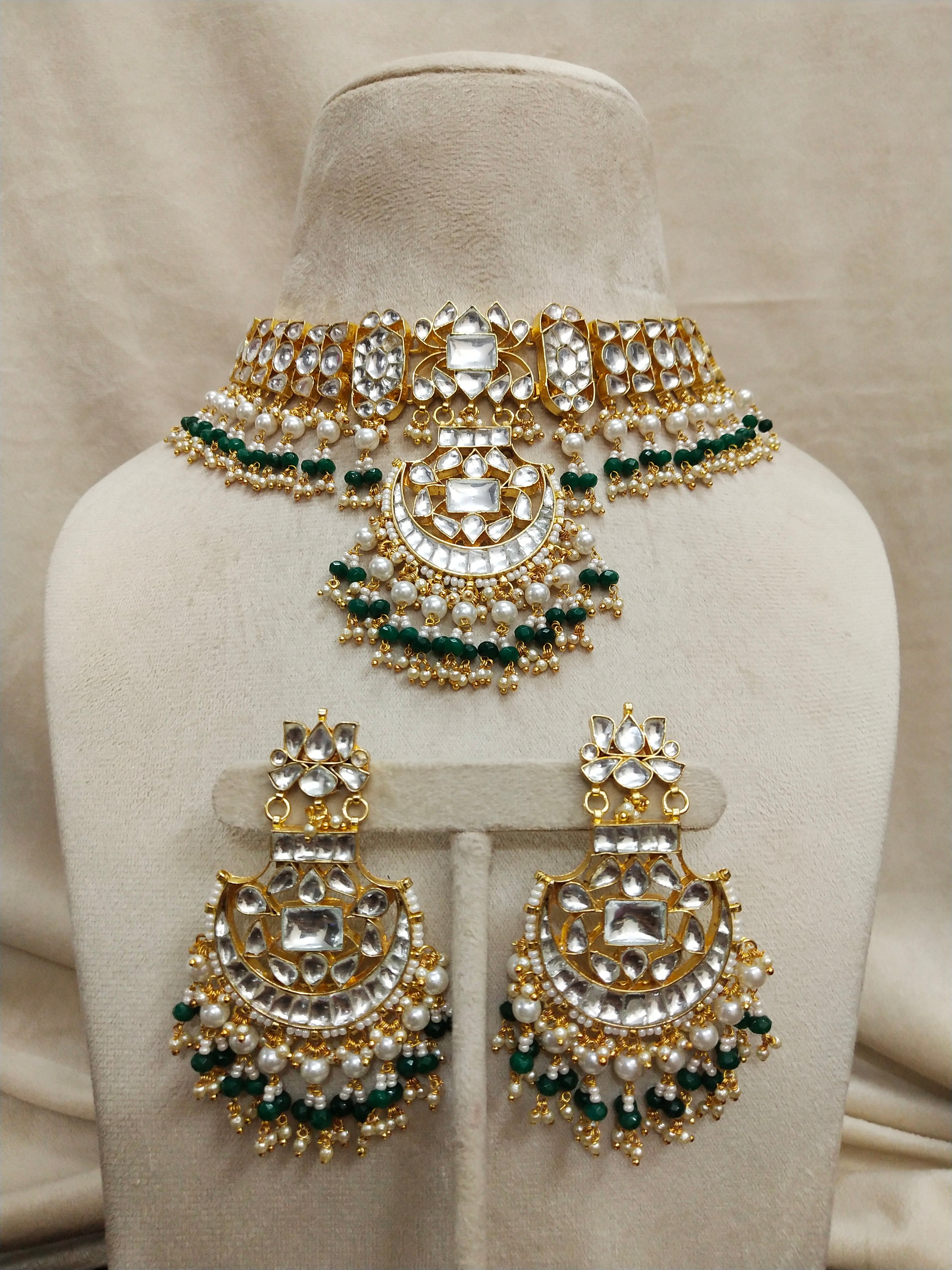 Gold plated Kundan Necklace Set