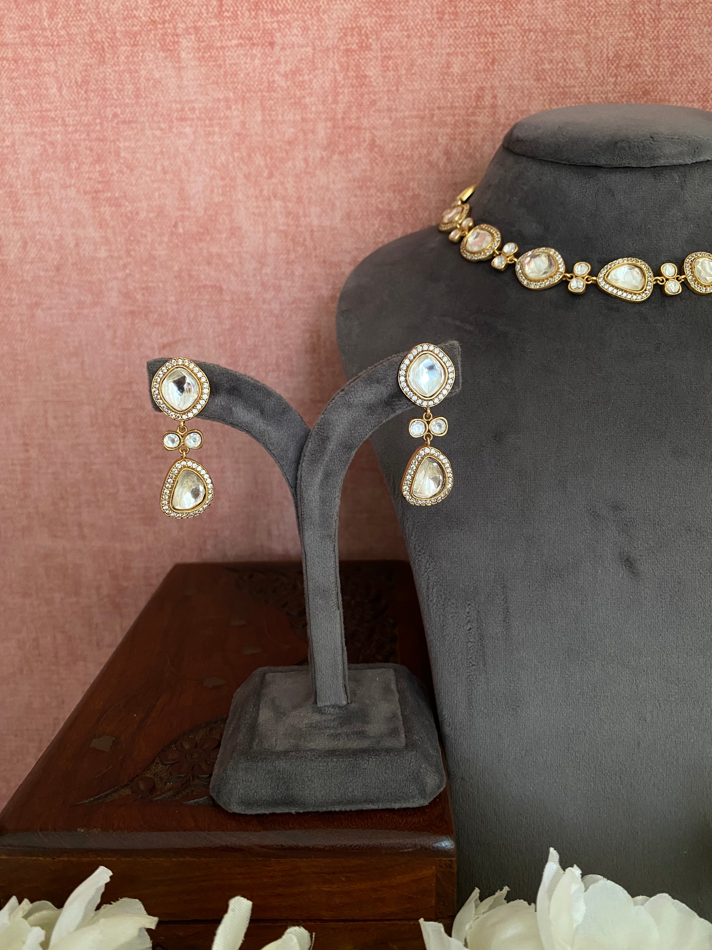 Gold plated Moissanite Choker set