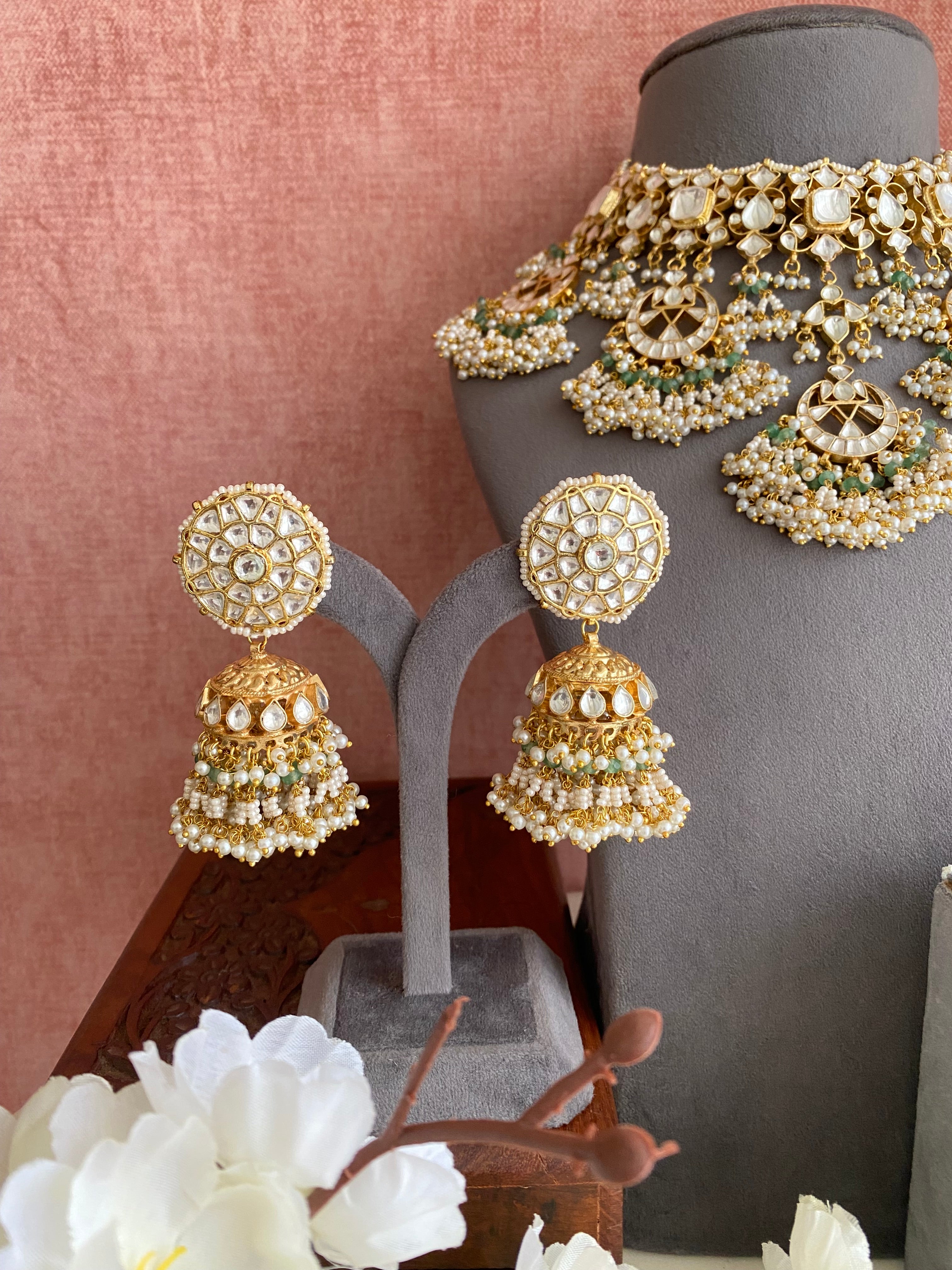 Gold plated Kundan Necklace Set