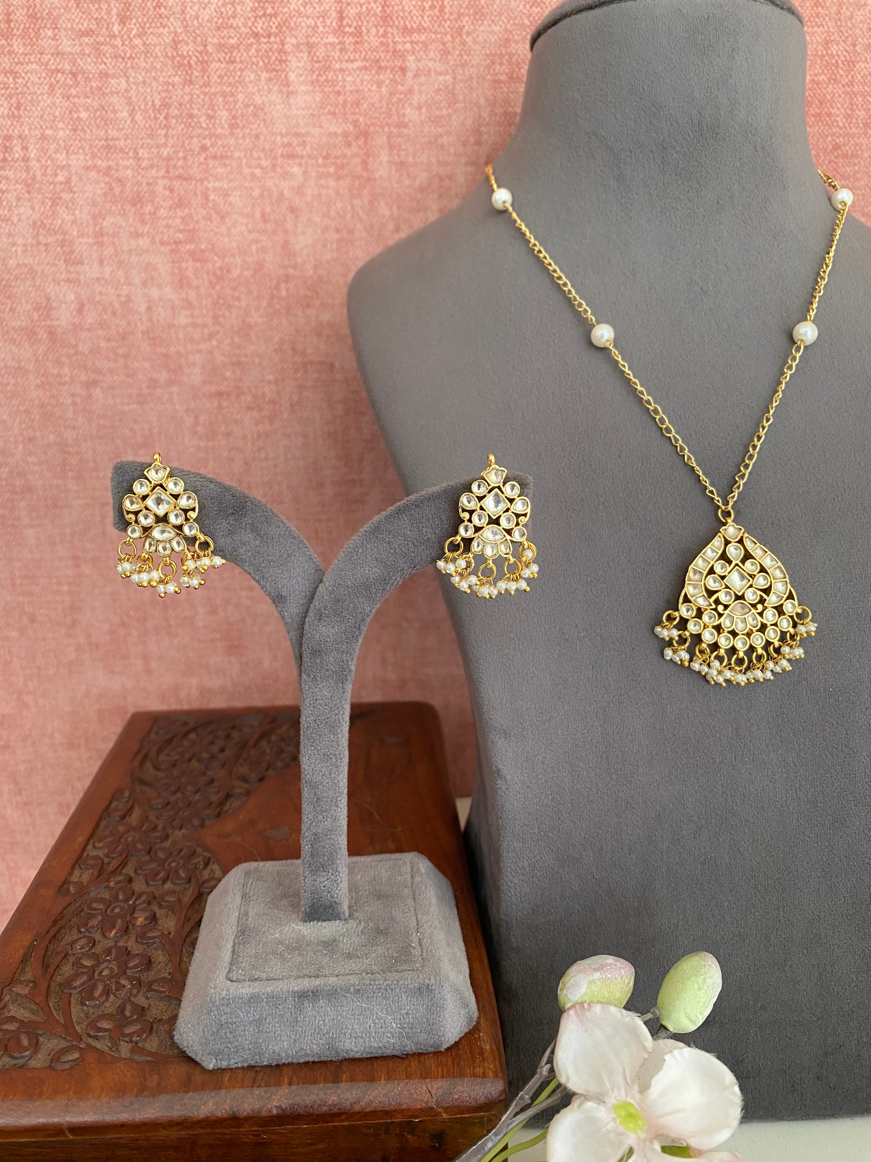 Gold Plated Kundan Long set