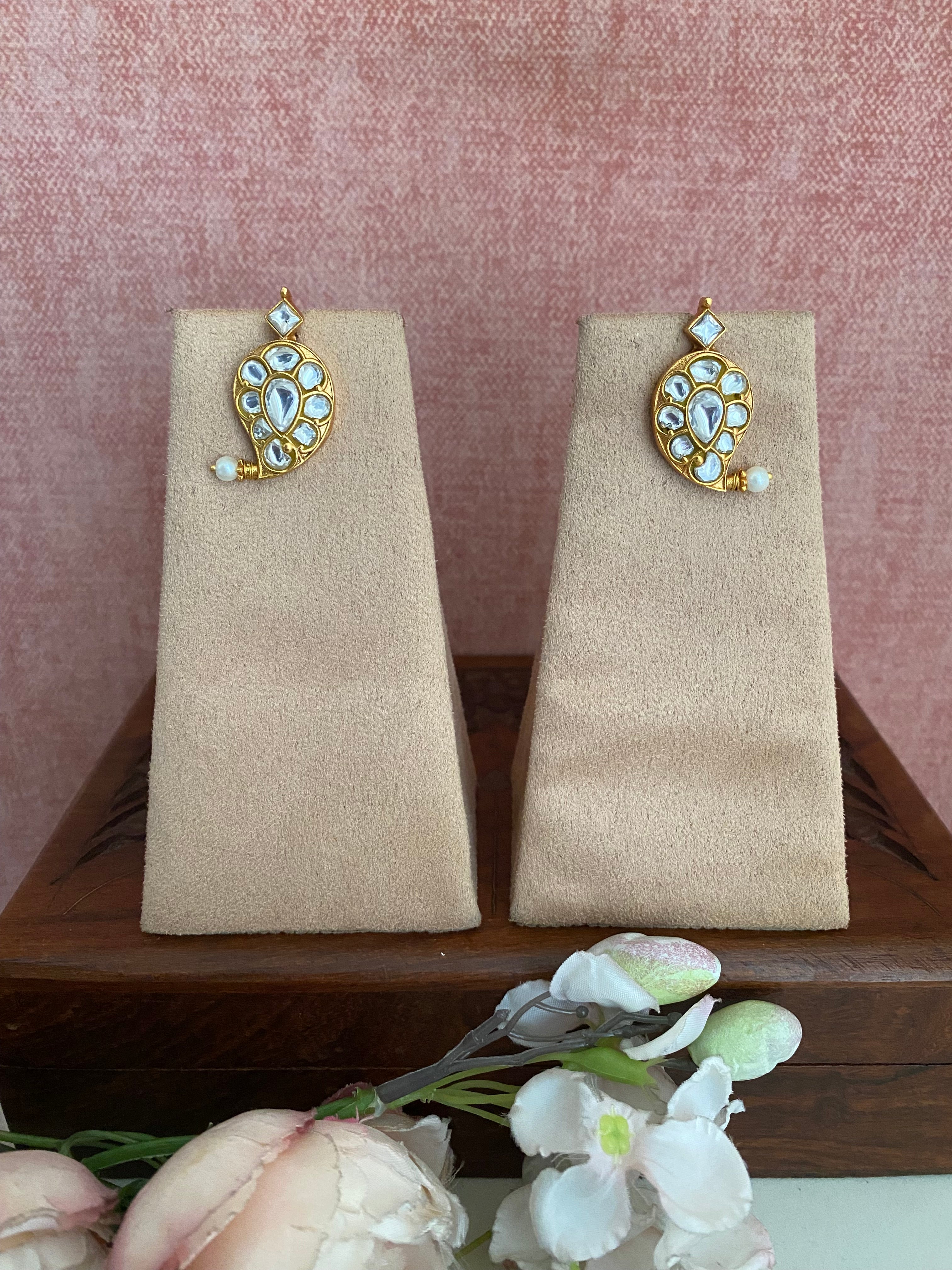 Gold Plated Kundan Studs