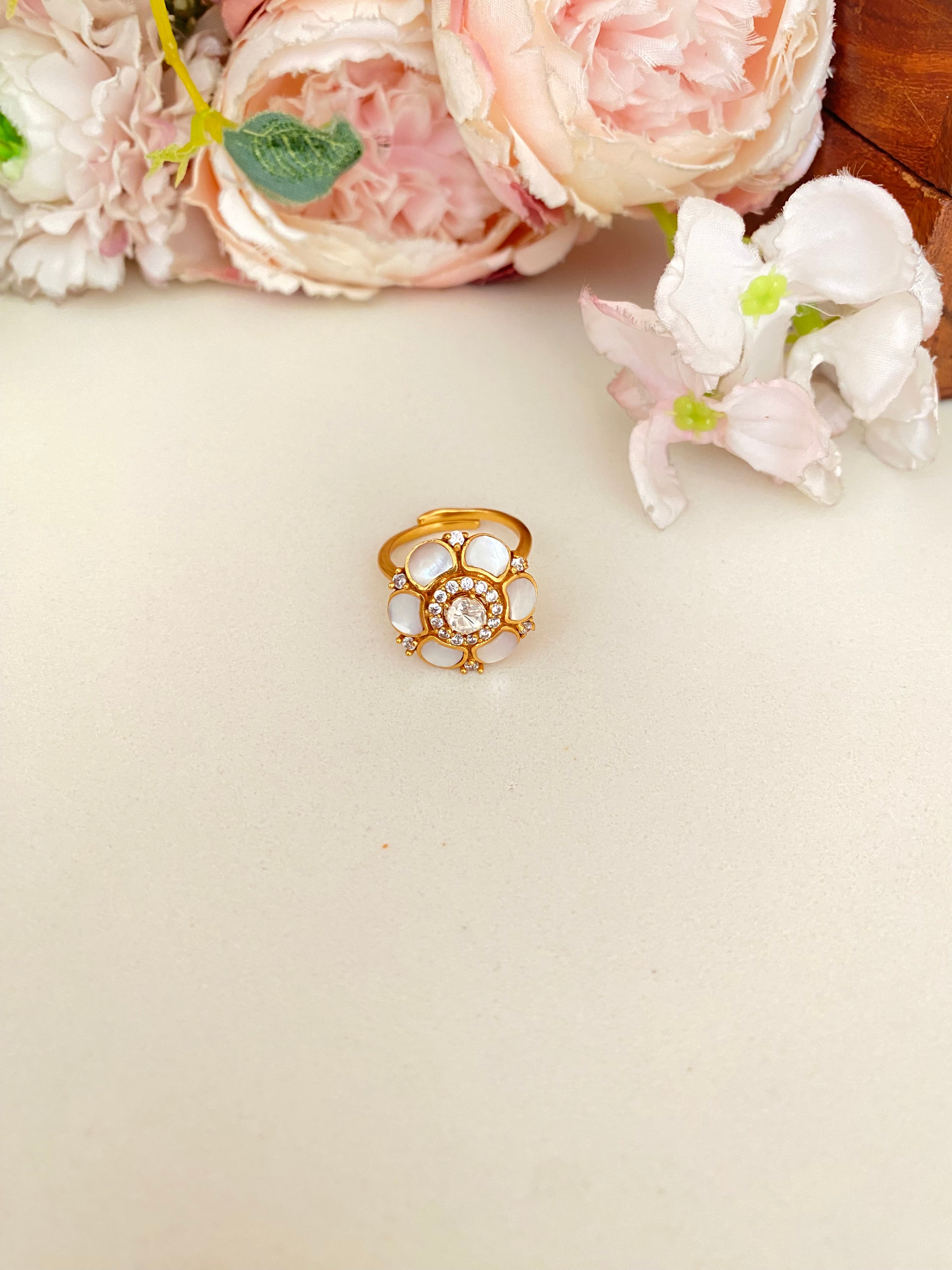 Mother of pearl with Polki Ring