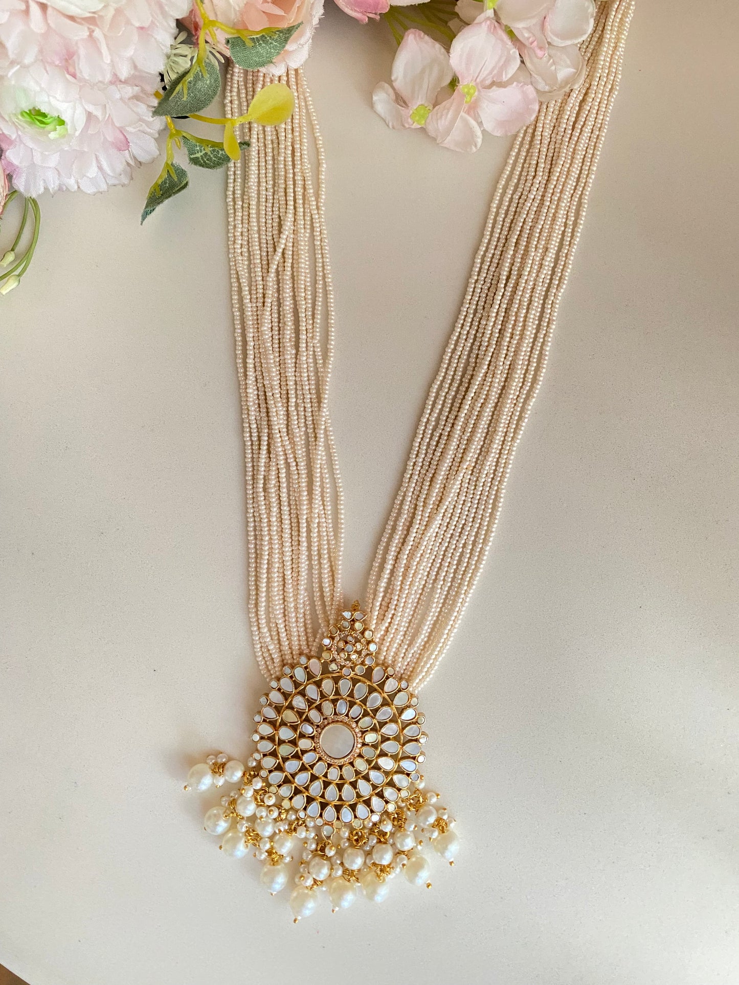 Mother of Pearl Long Necklace