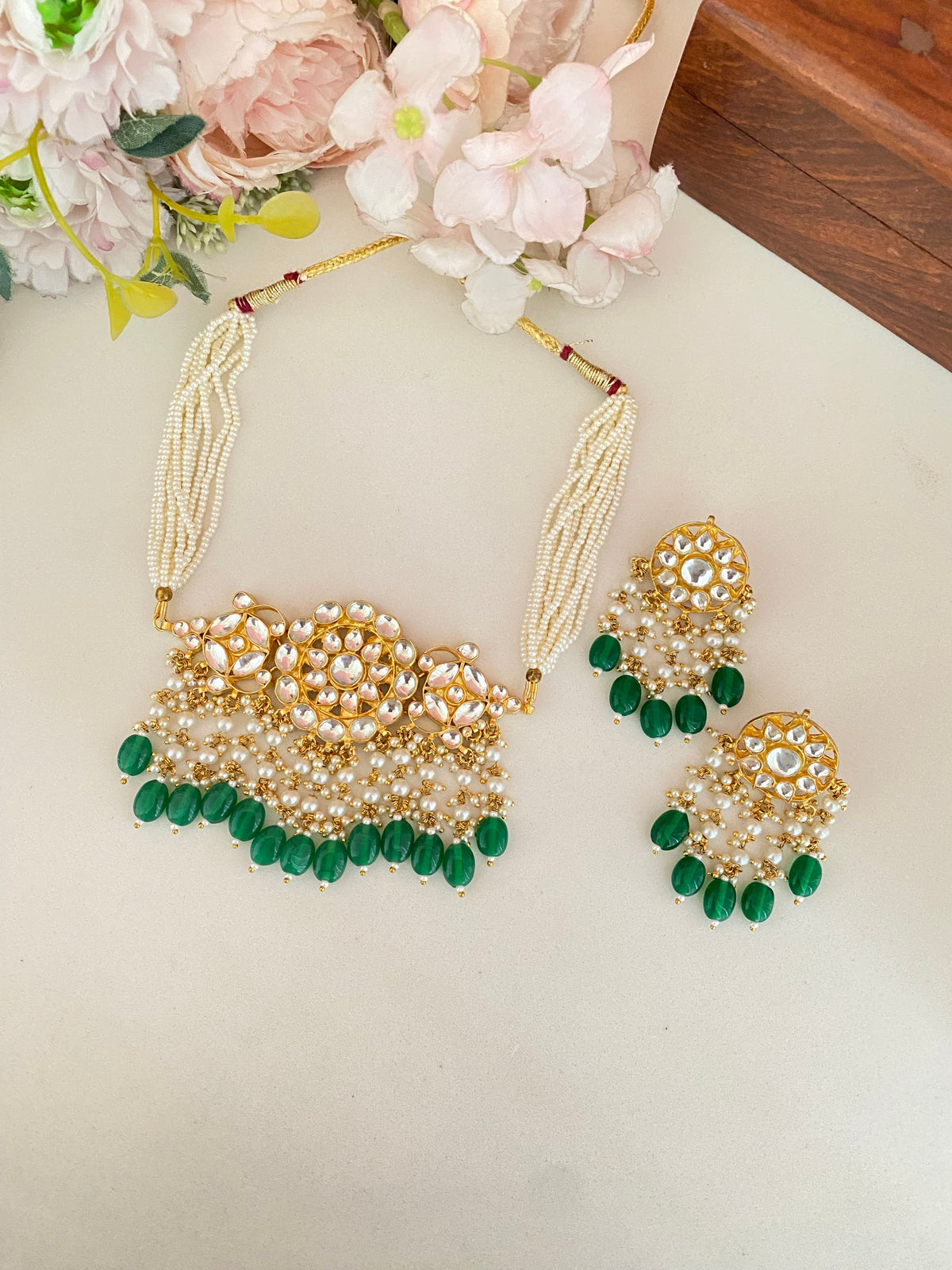 Gold plated Kundan choker Set