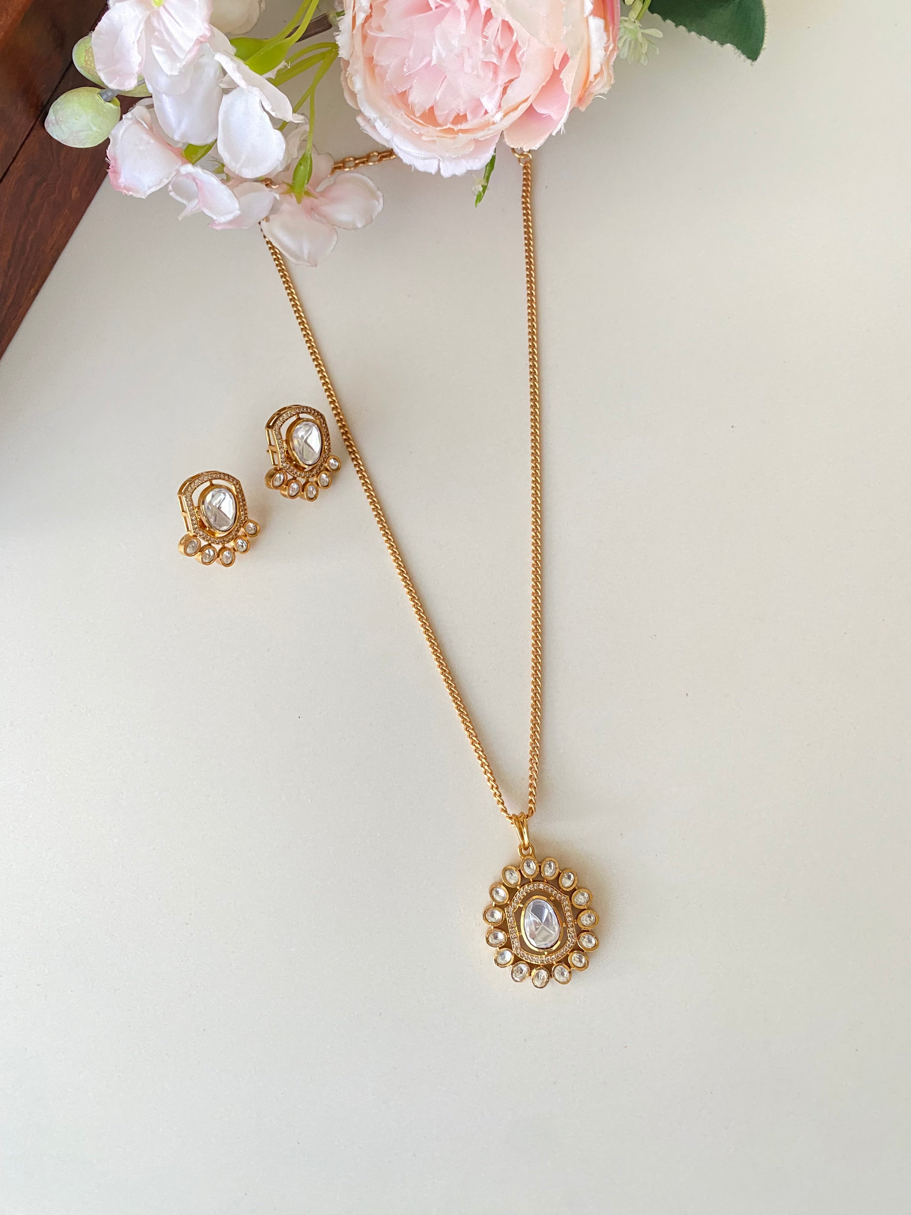 Gold plated Moissanite Pendant Set