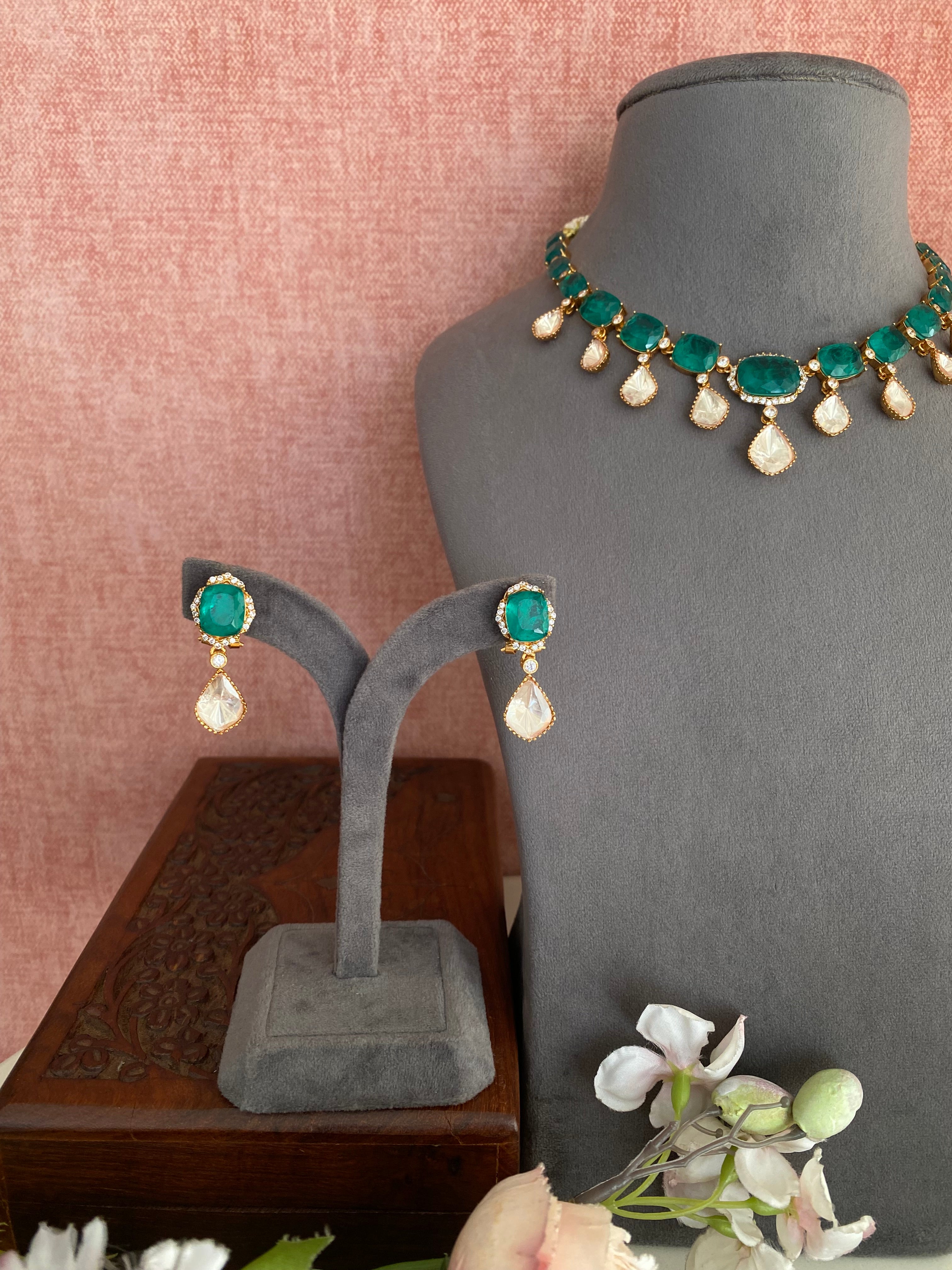 Gold plated Moissanite Green Necklace Set