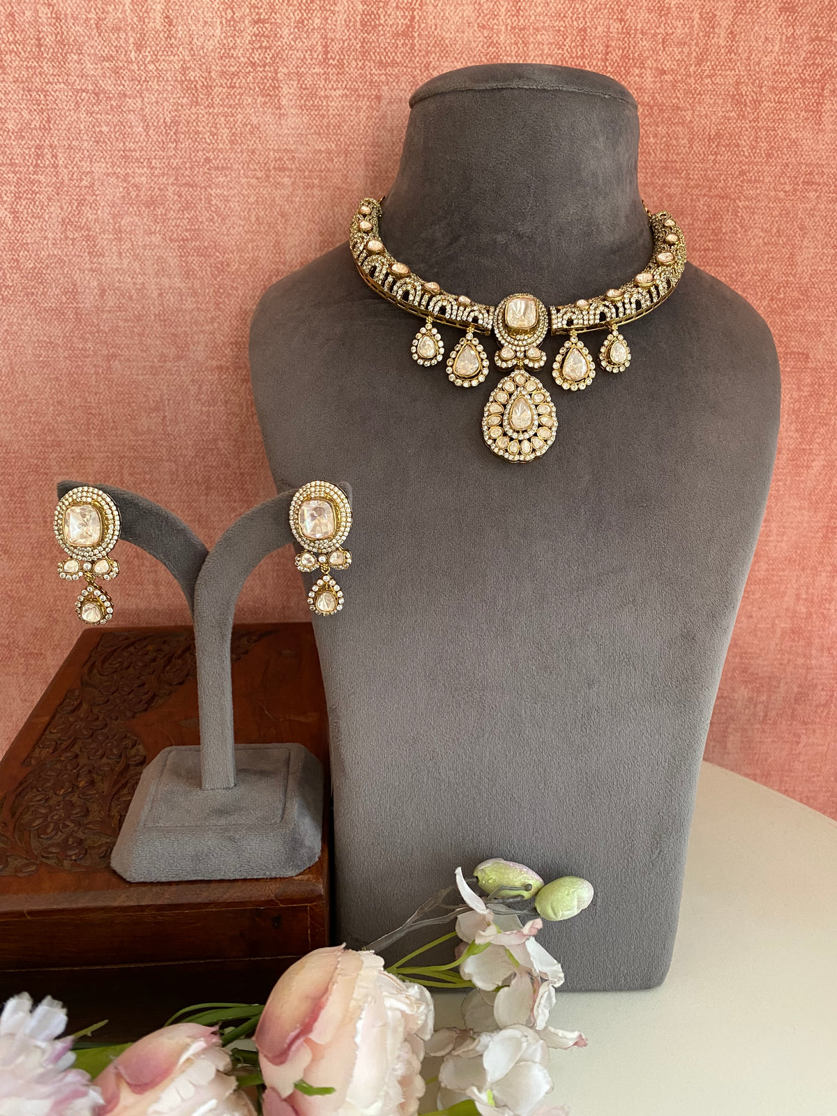 Moissanite Victorian finish Polki Necklace Set