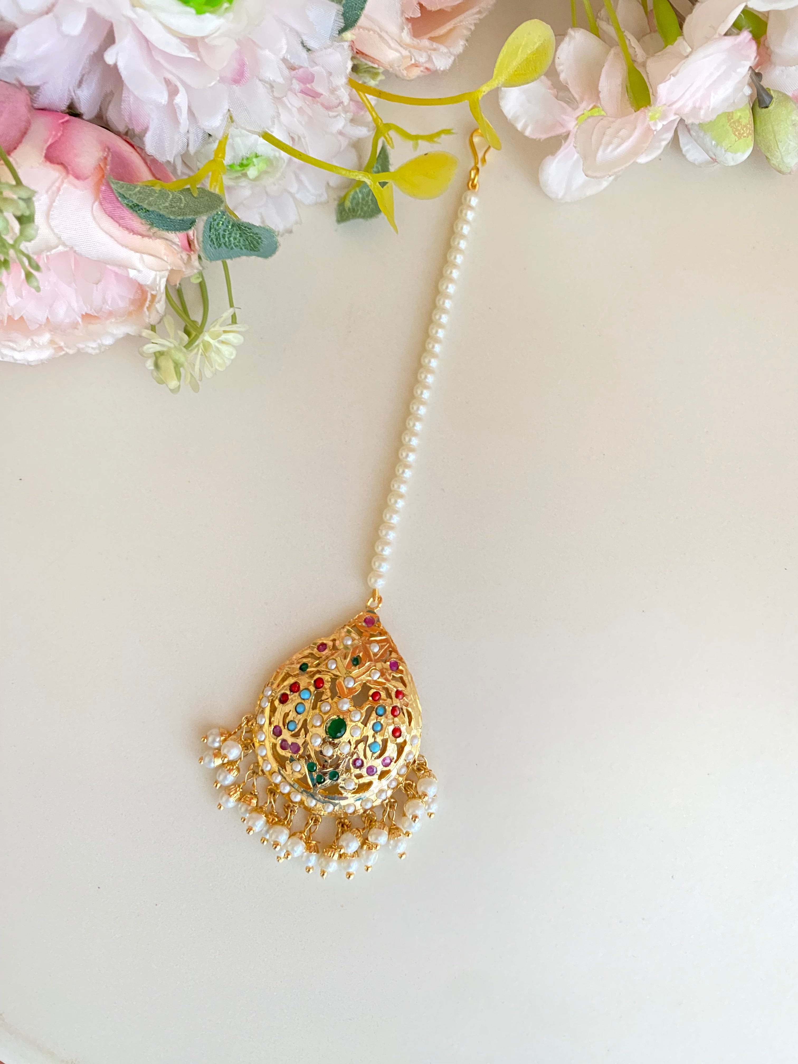 Multicolour Jadau Tikka