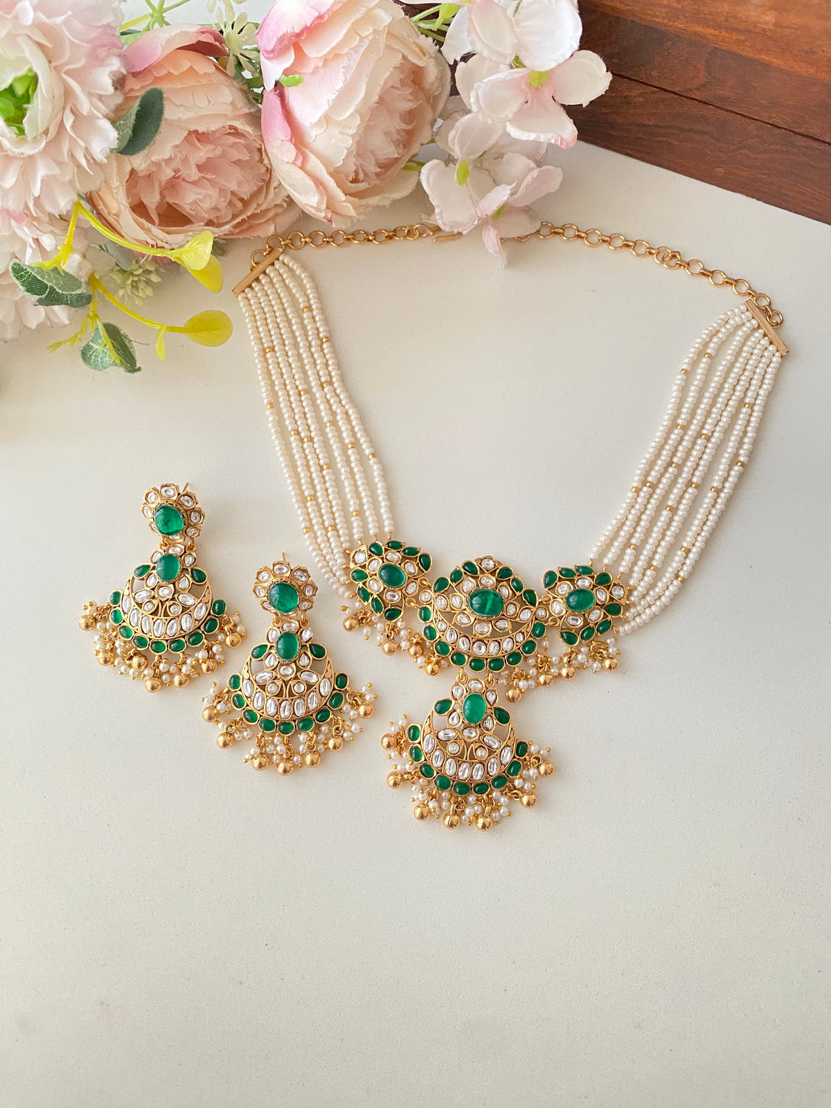 Gold plated Mossanite Green choker Set