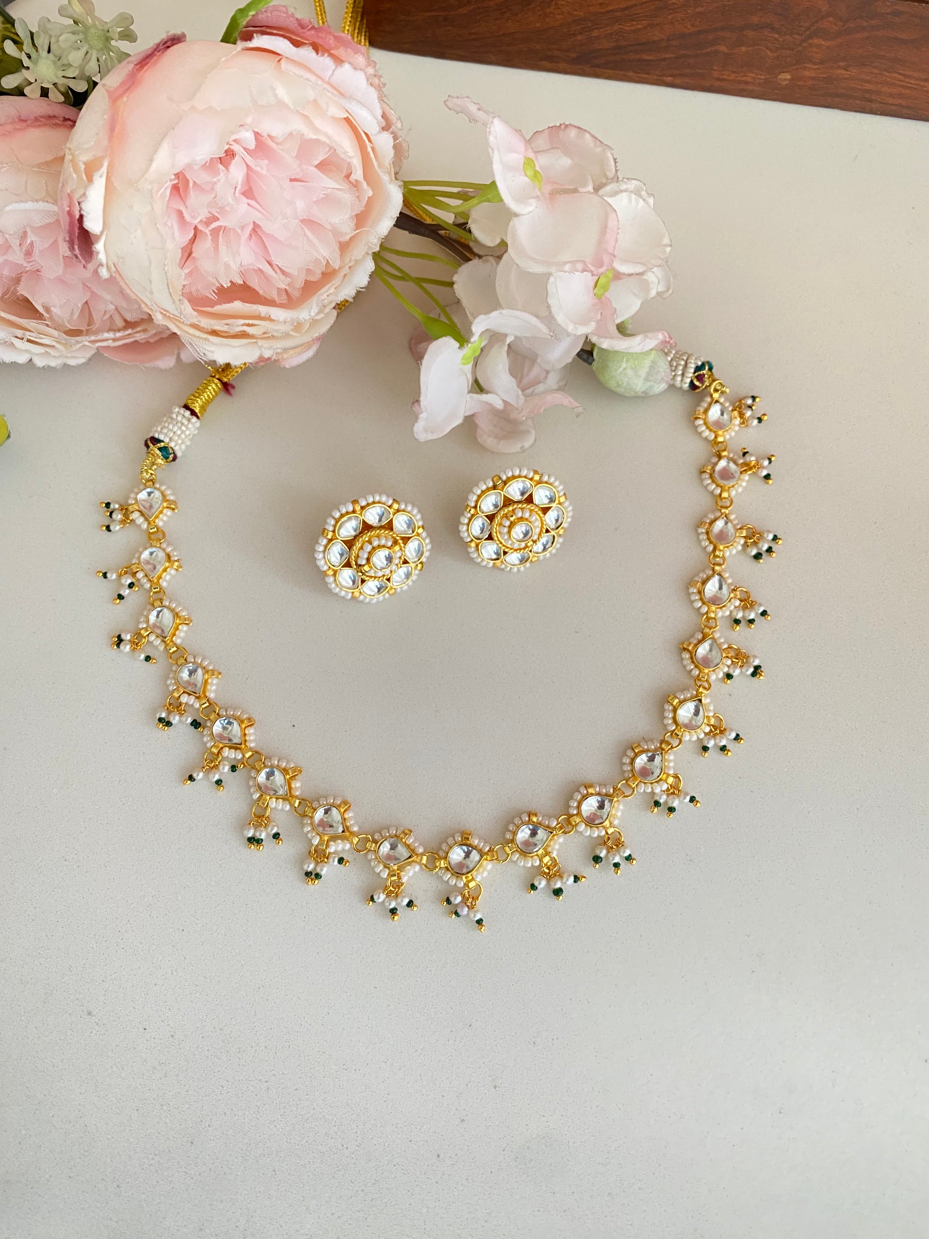 Gold plated Kundan necklace with studs