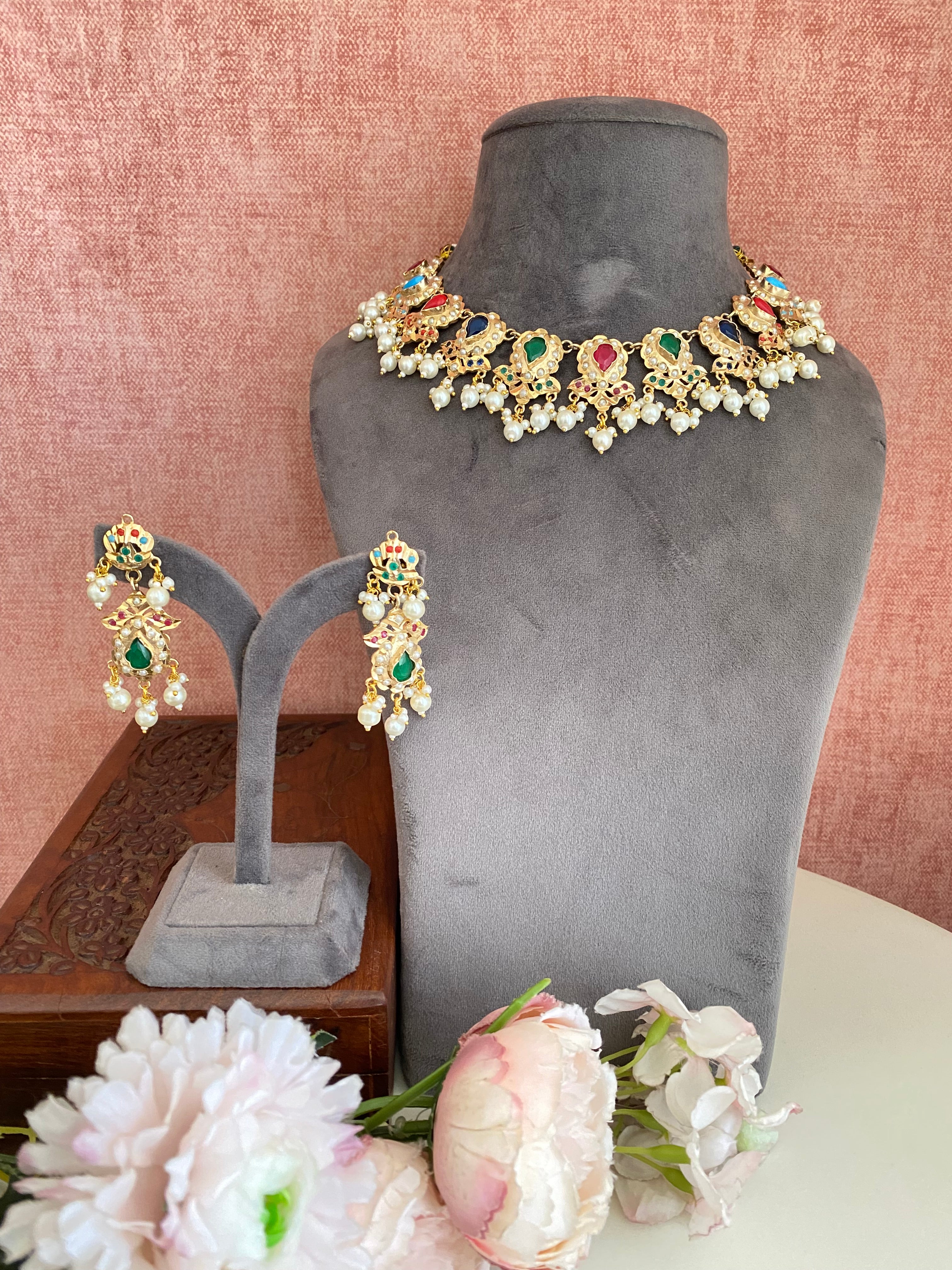Amritsari Jadau Navrattan Necklaces set