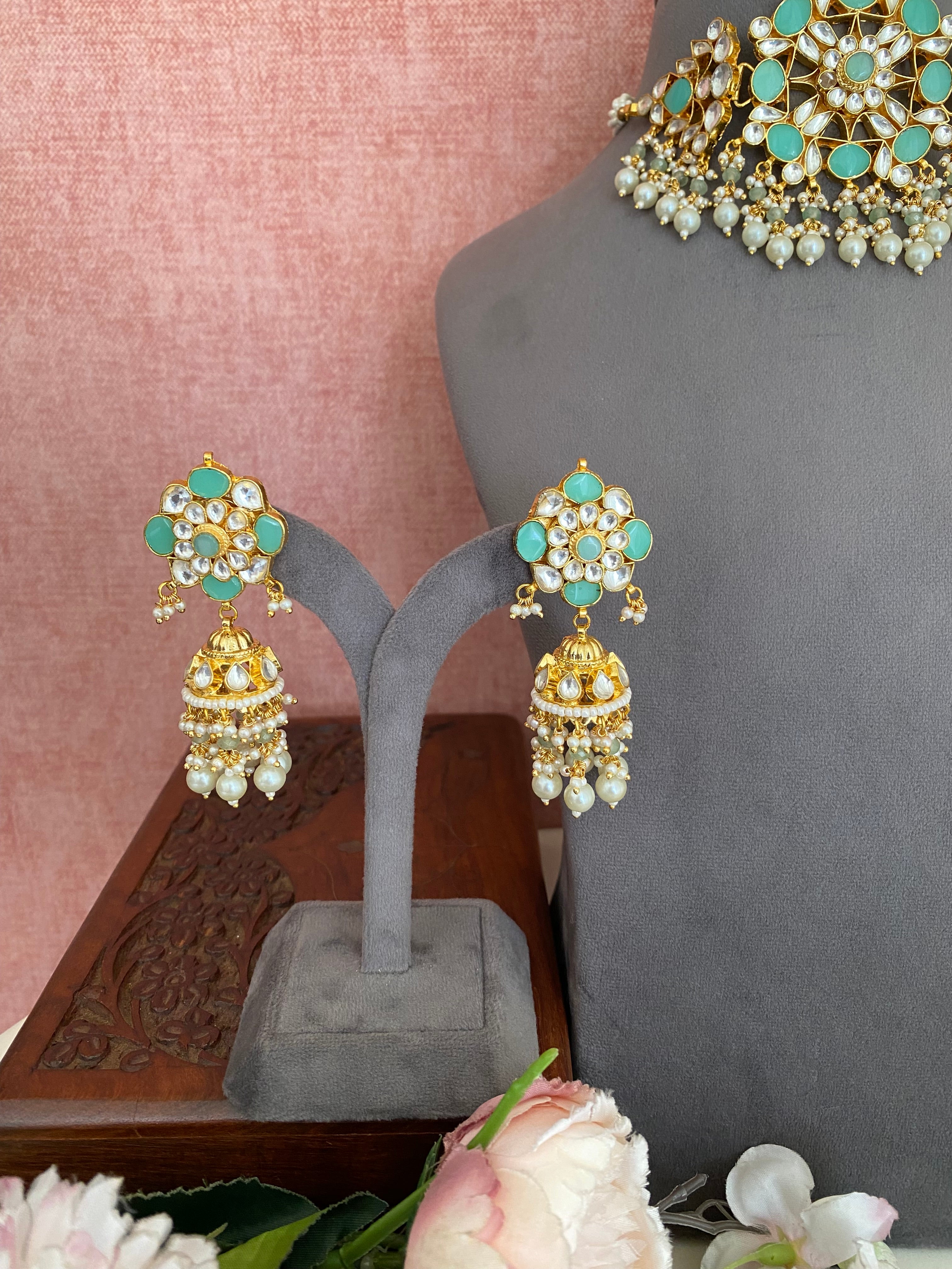 Gold plated turquoise Choker Set