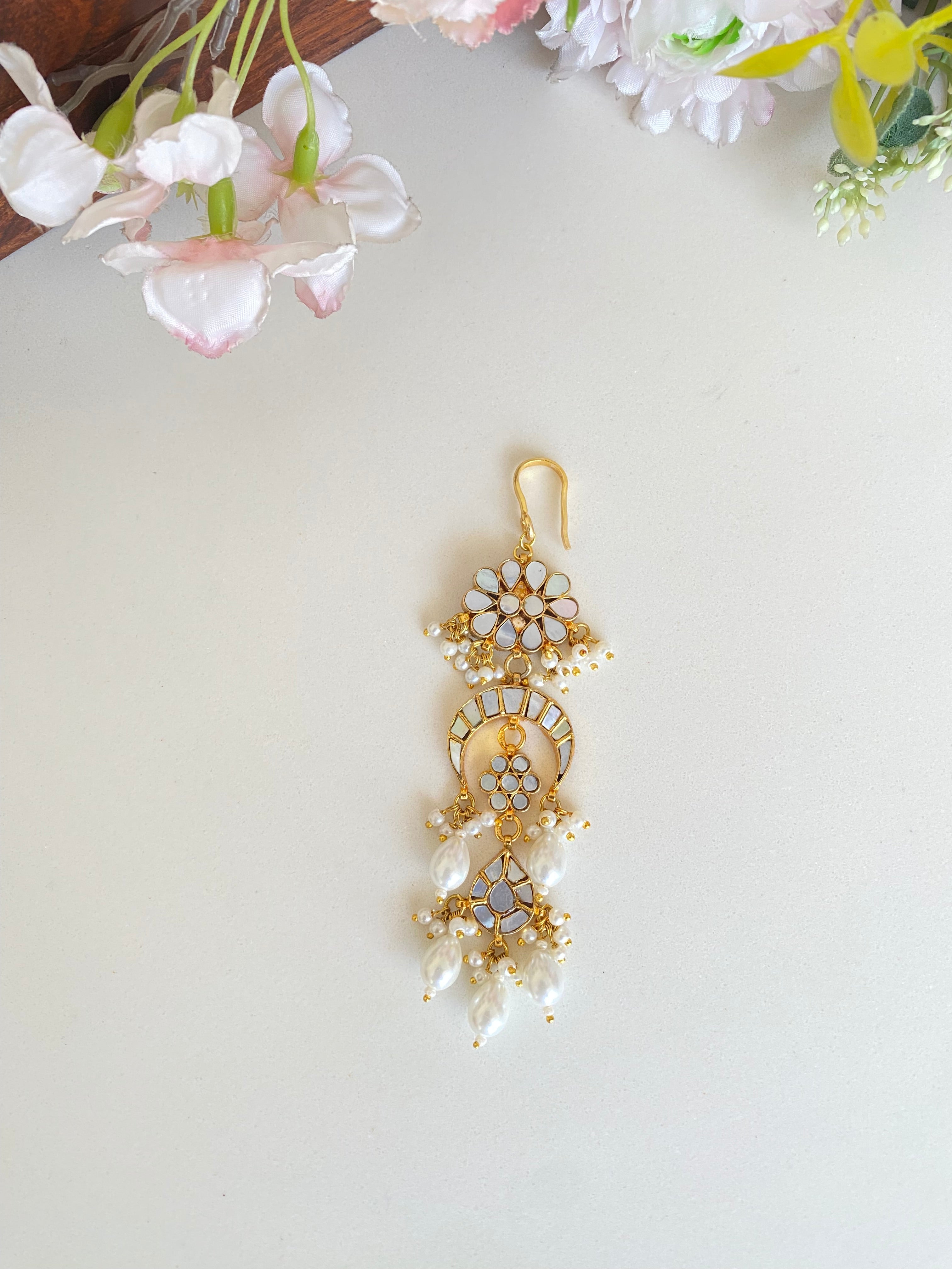 Gold Plated Mother Of Pearl Braid Pin