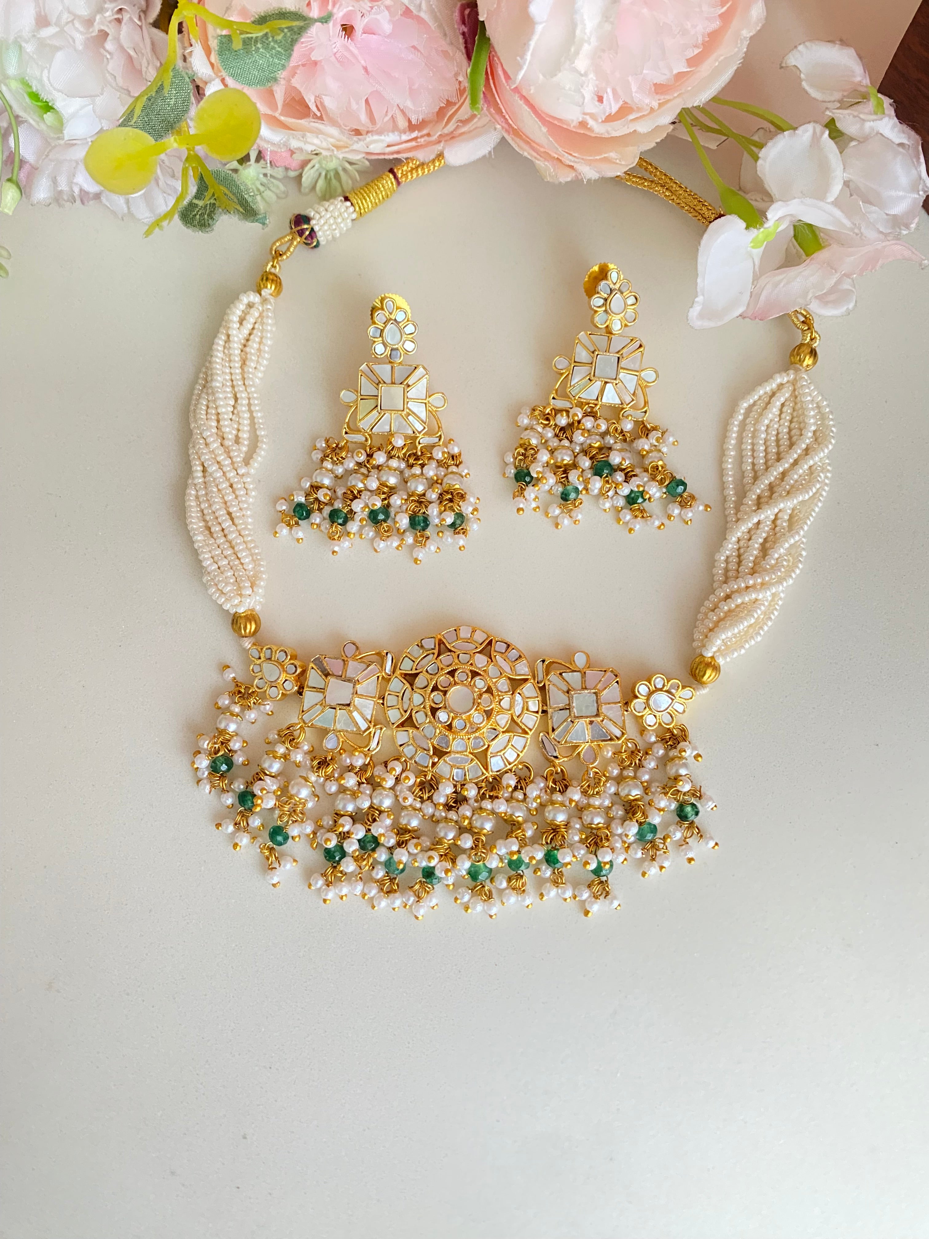 Mother of Pearl Choker set