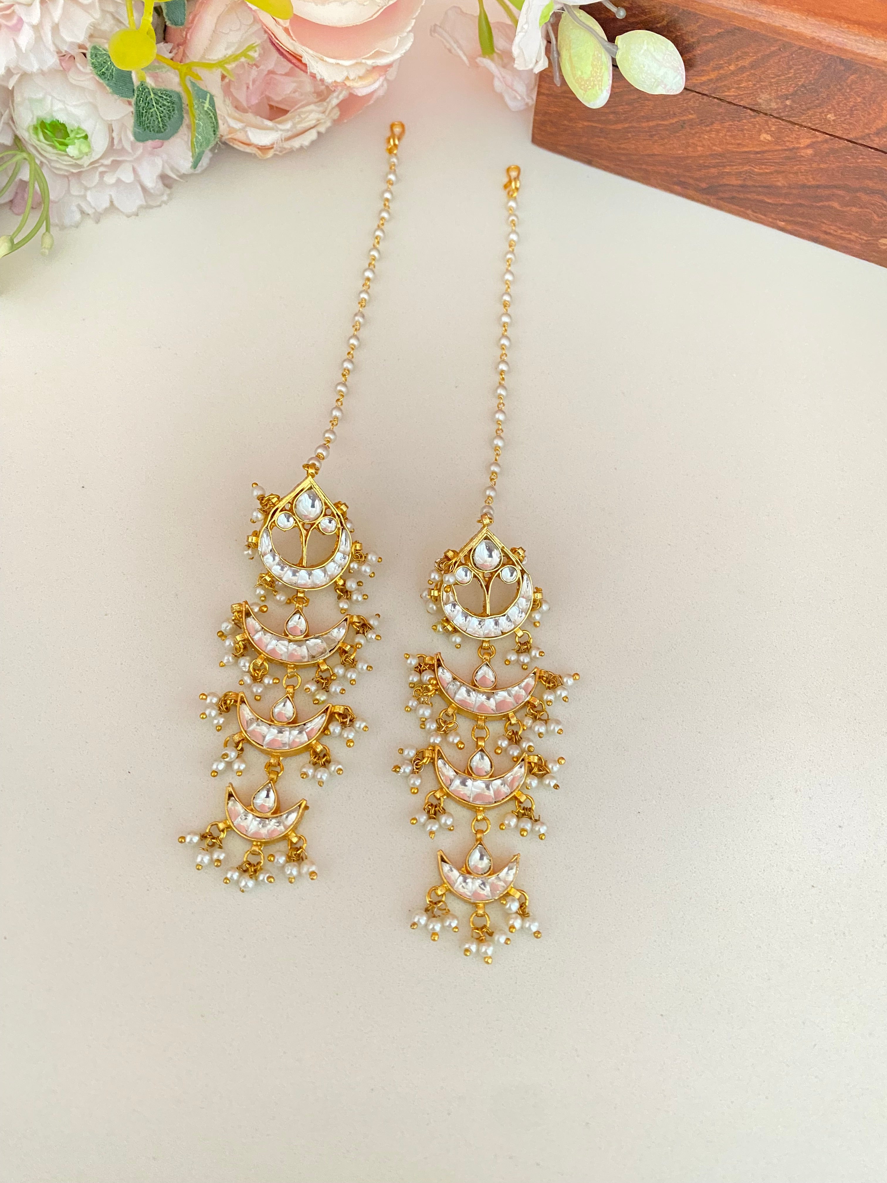 Gold plated Kundan Earring