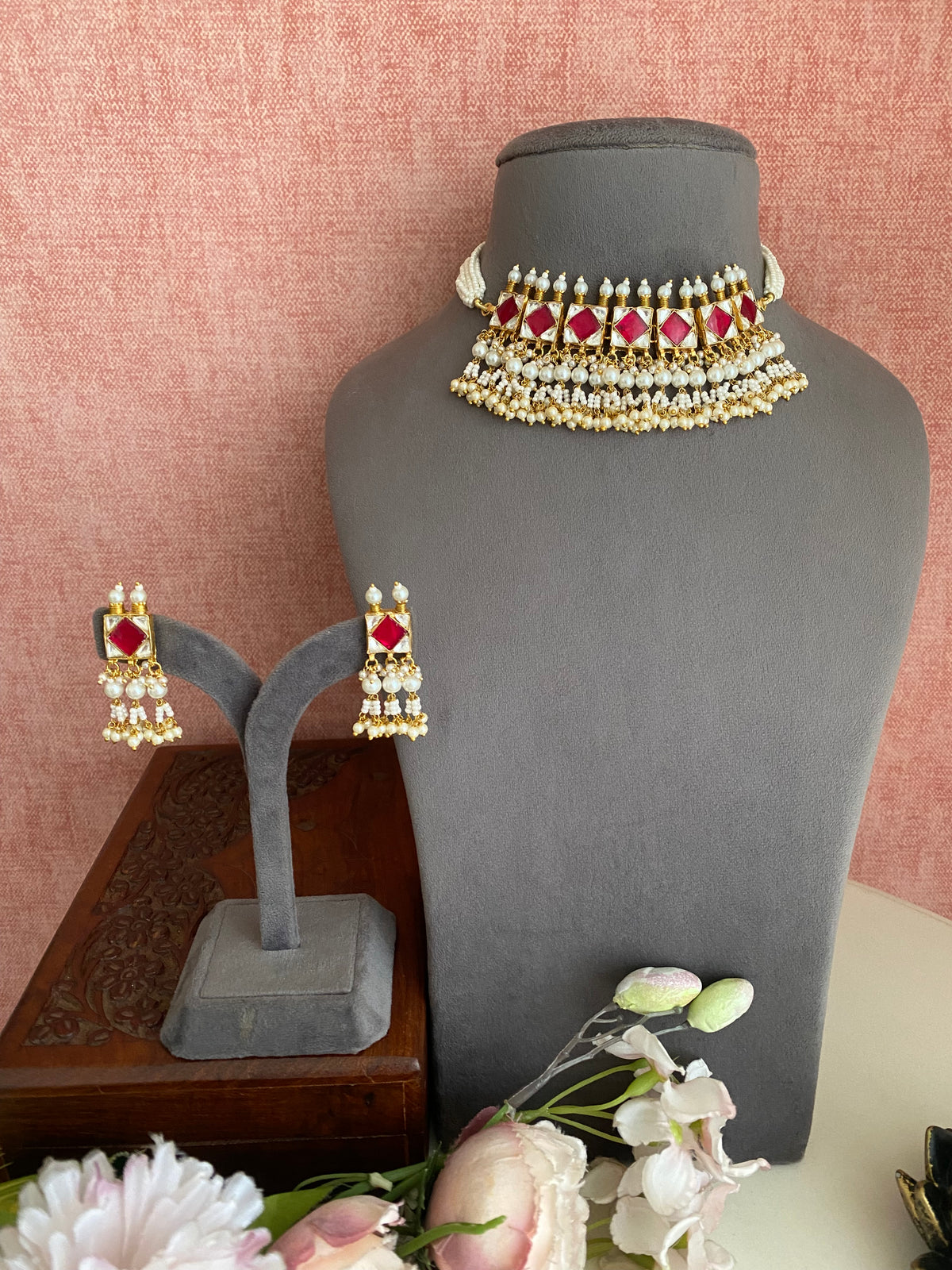 Gold plated kundan Choker Set