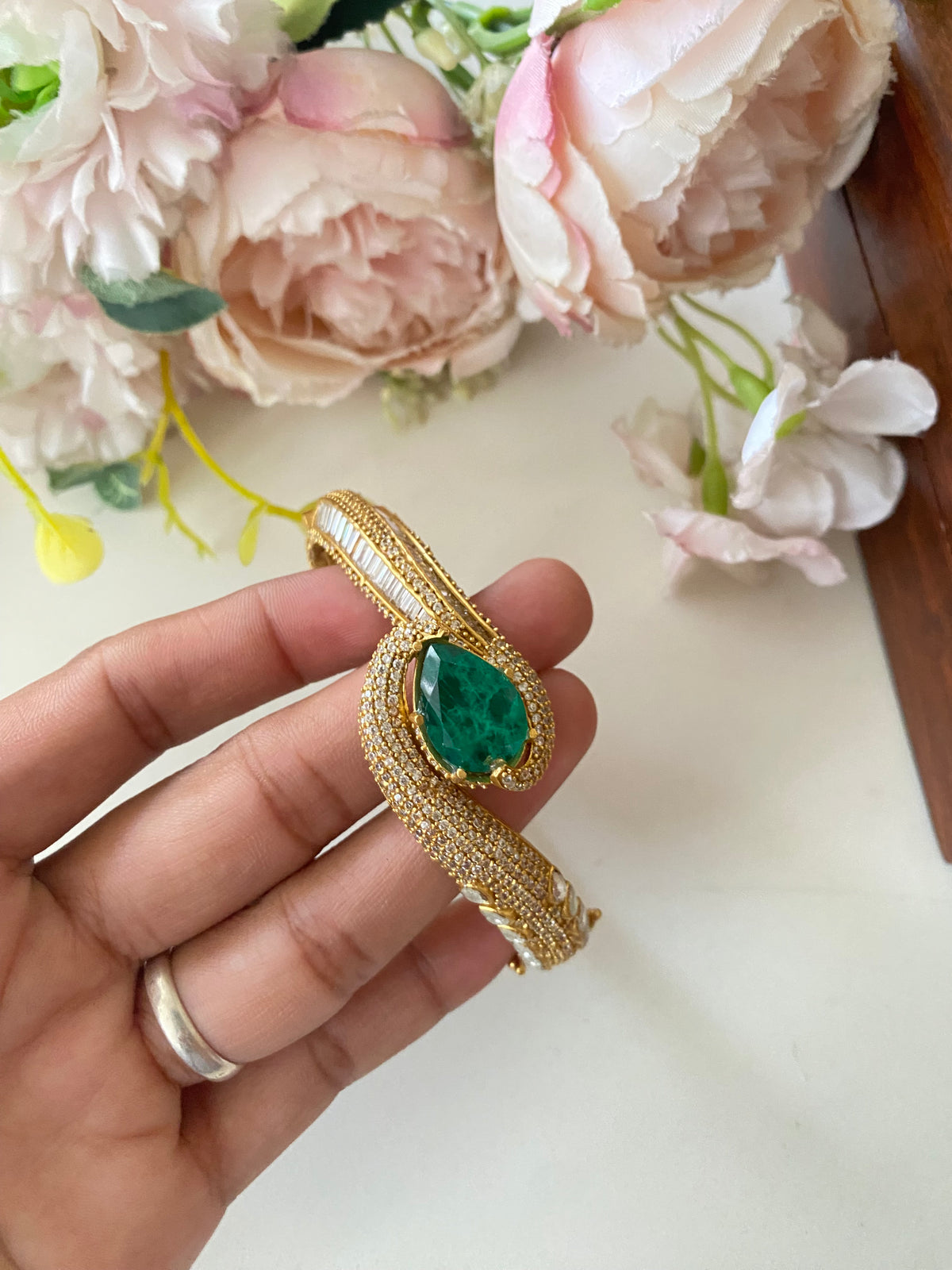Gold plated Moissanite green Bracelet