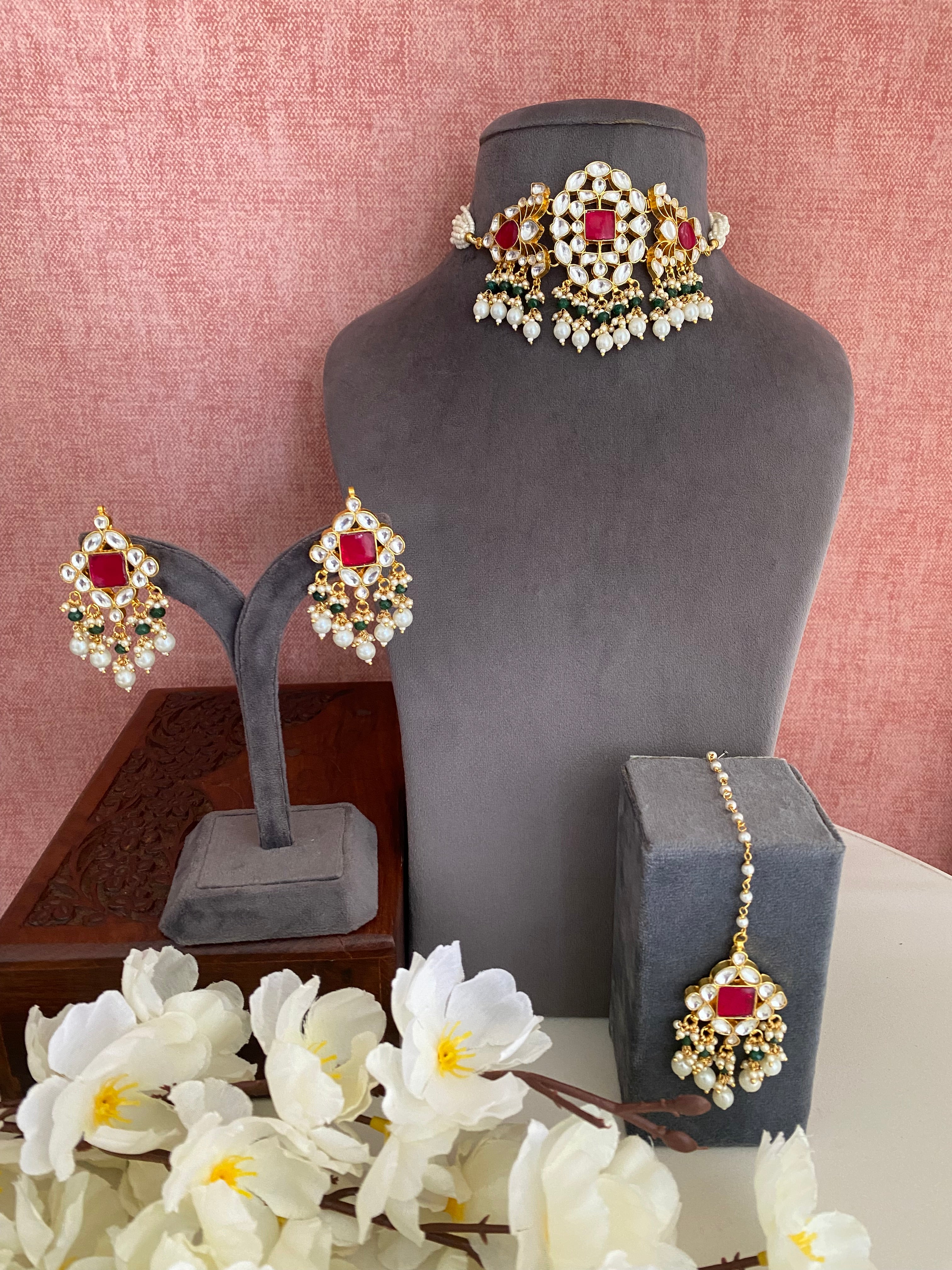 Gold plated Pink Kundan choker set