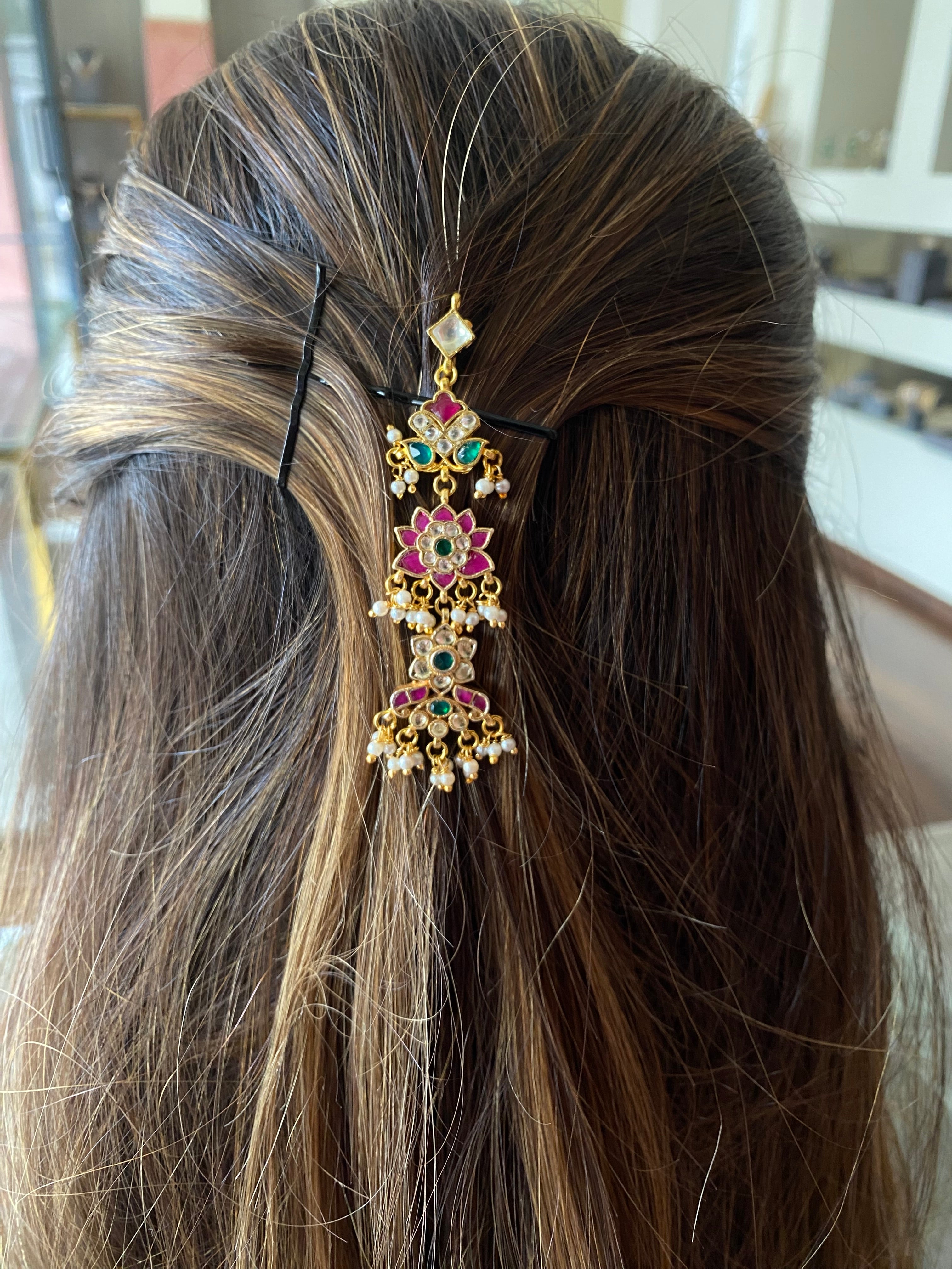 Gold Plated Kundan braid pin