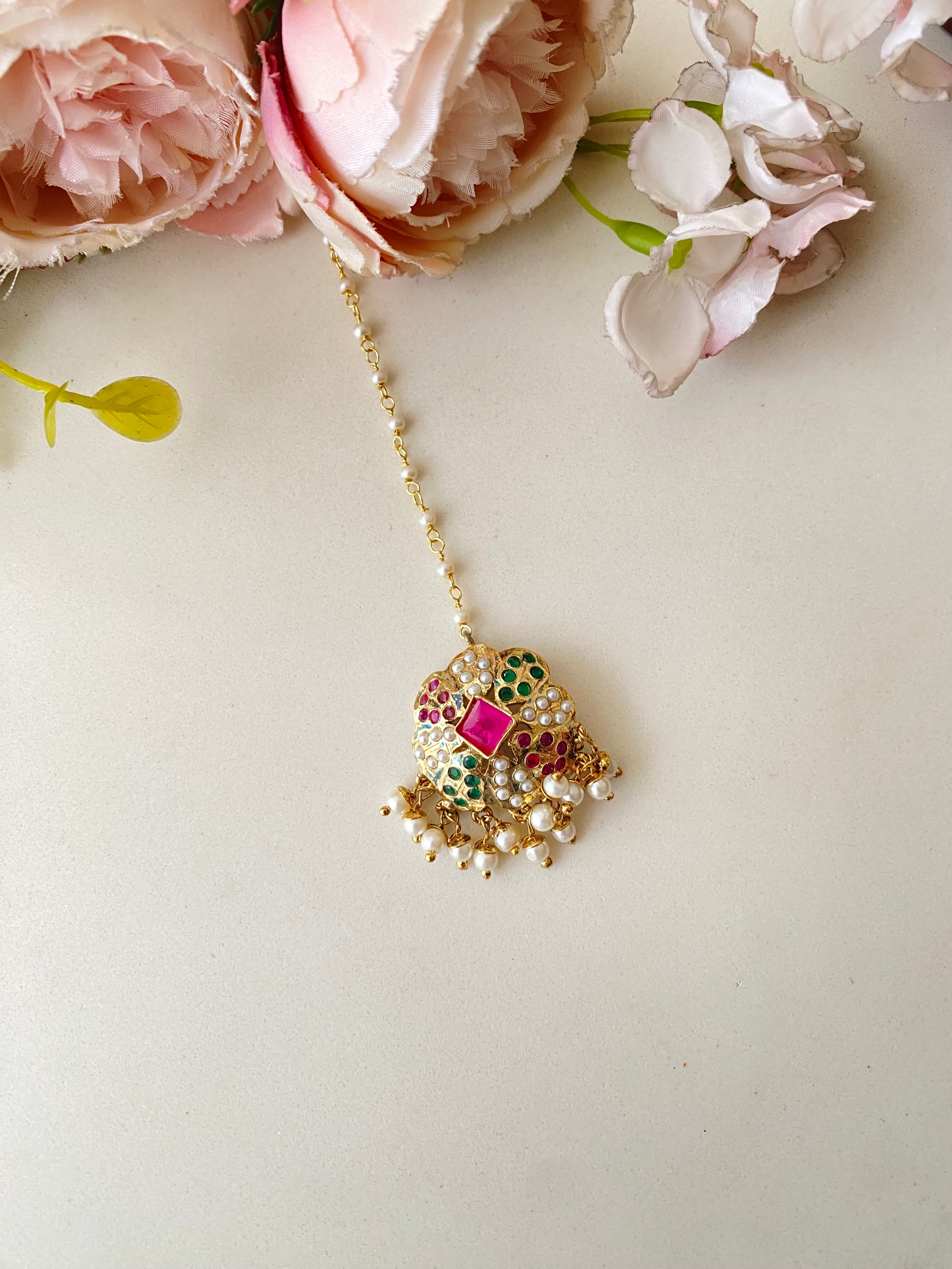 Gold plated Jadau Tikka