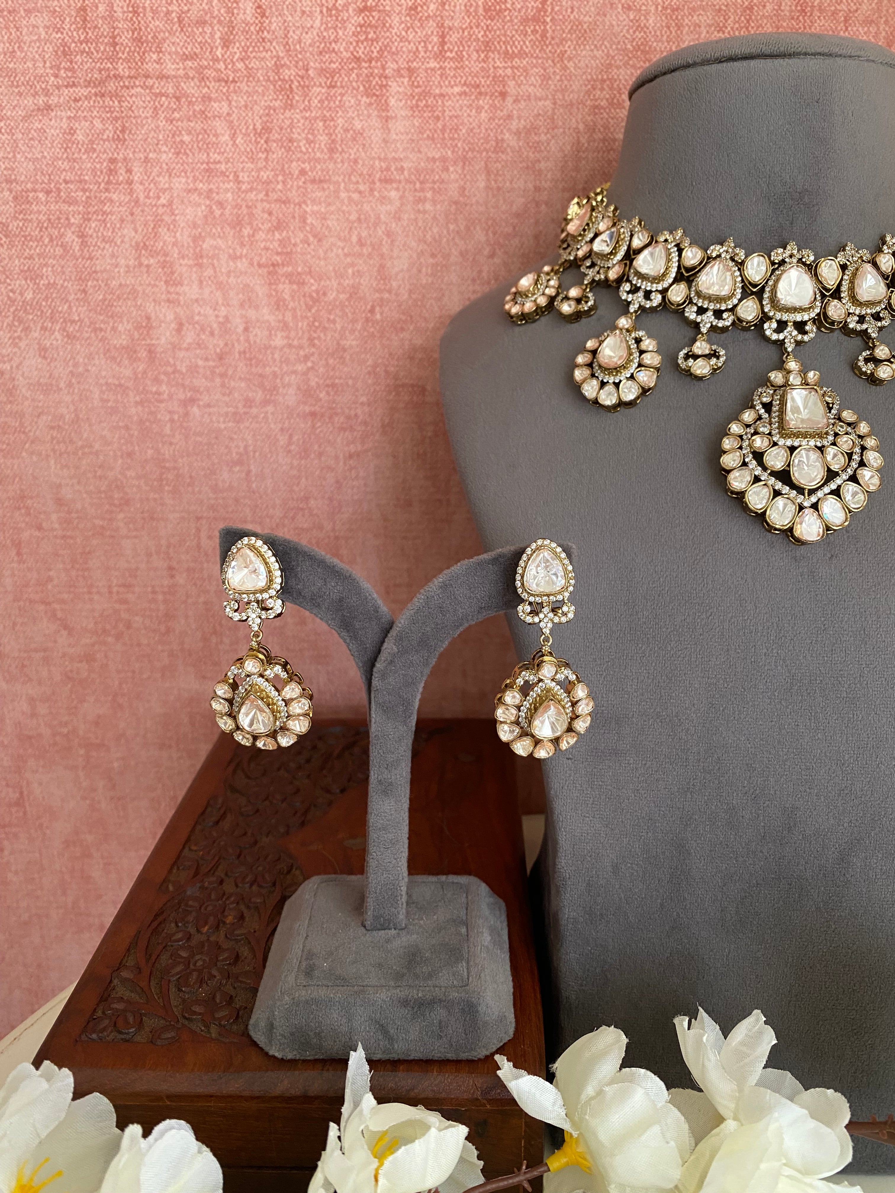 Victorian Finish Moissanite Necklace Set