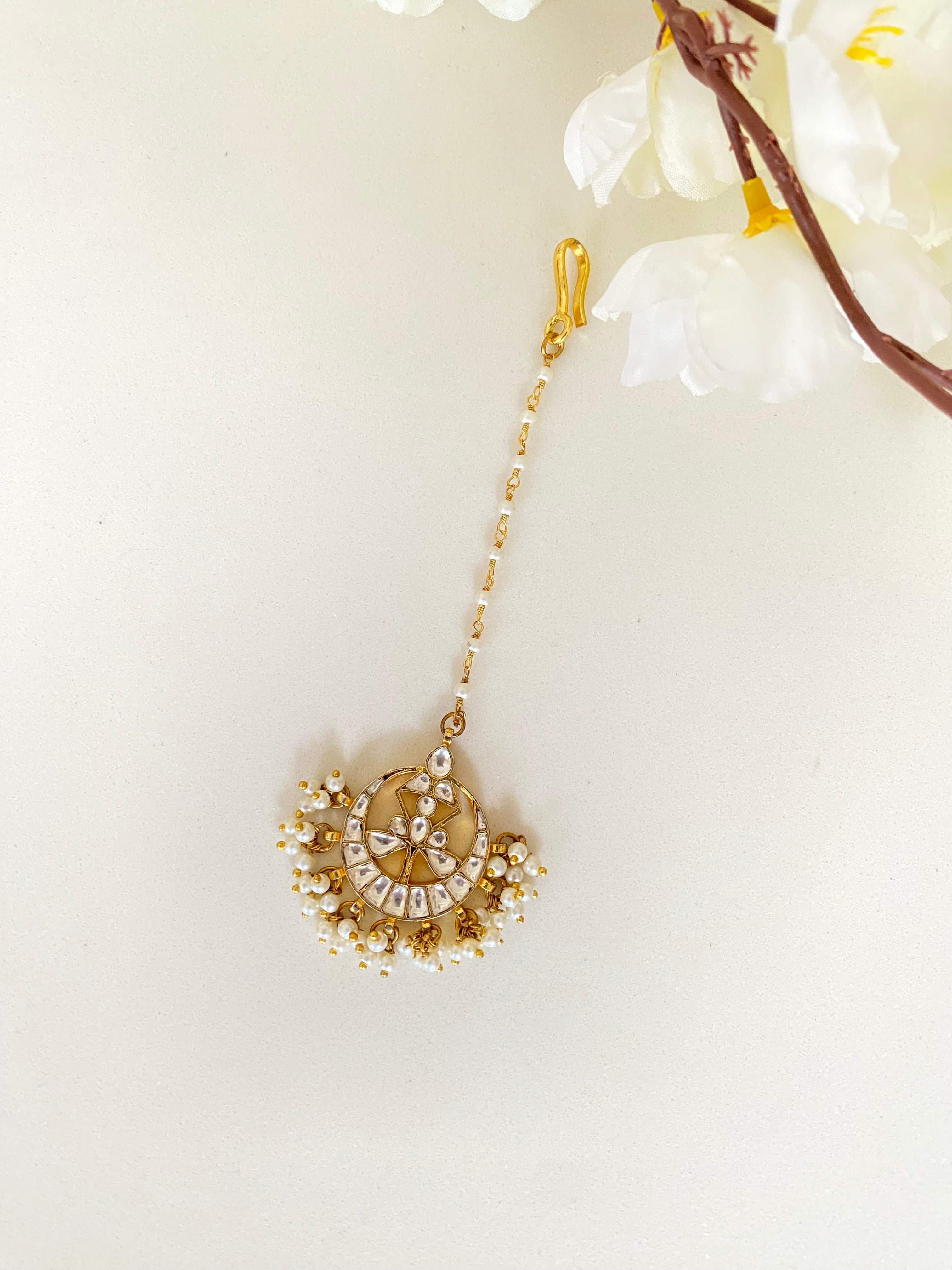 Gold Plated Kundan tikka
