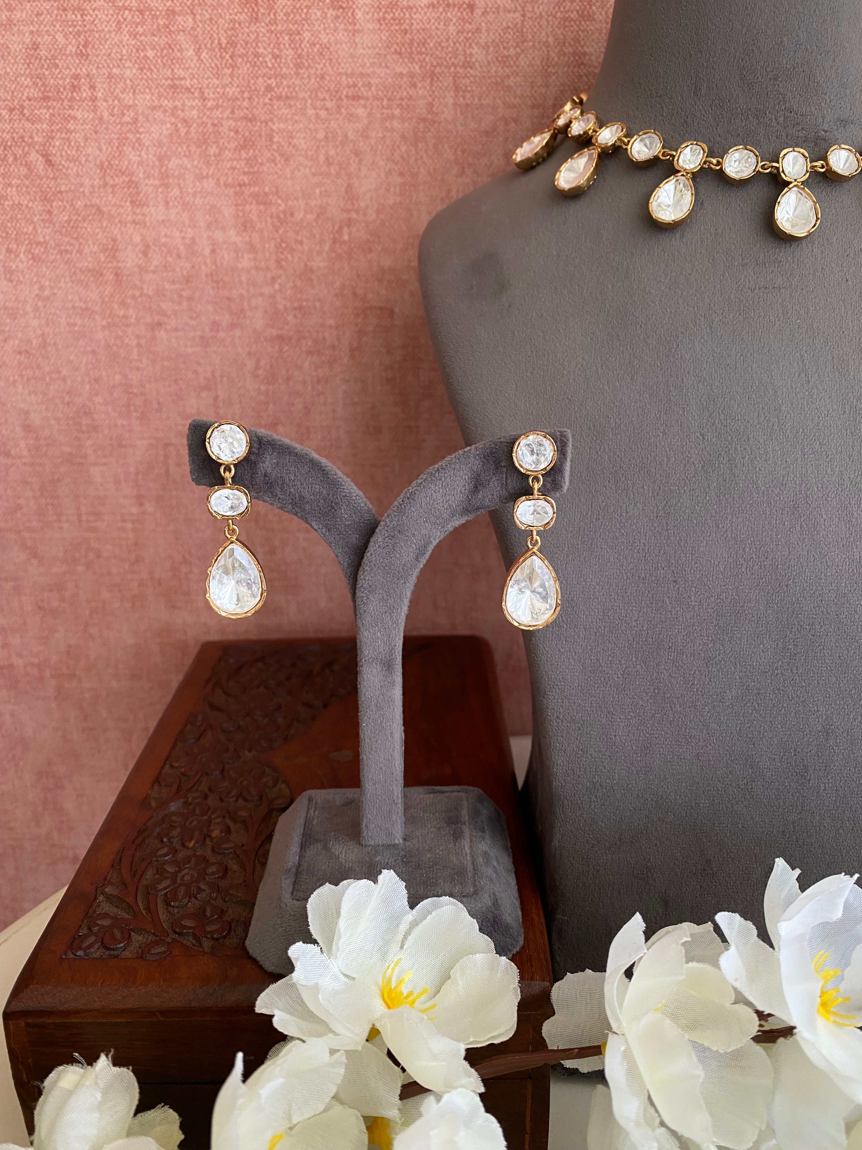 Gold plated Moissanite Choker set