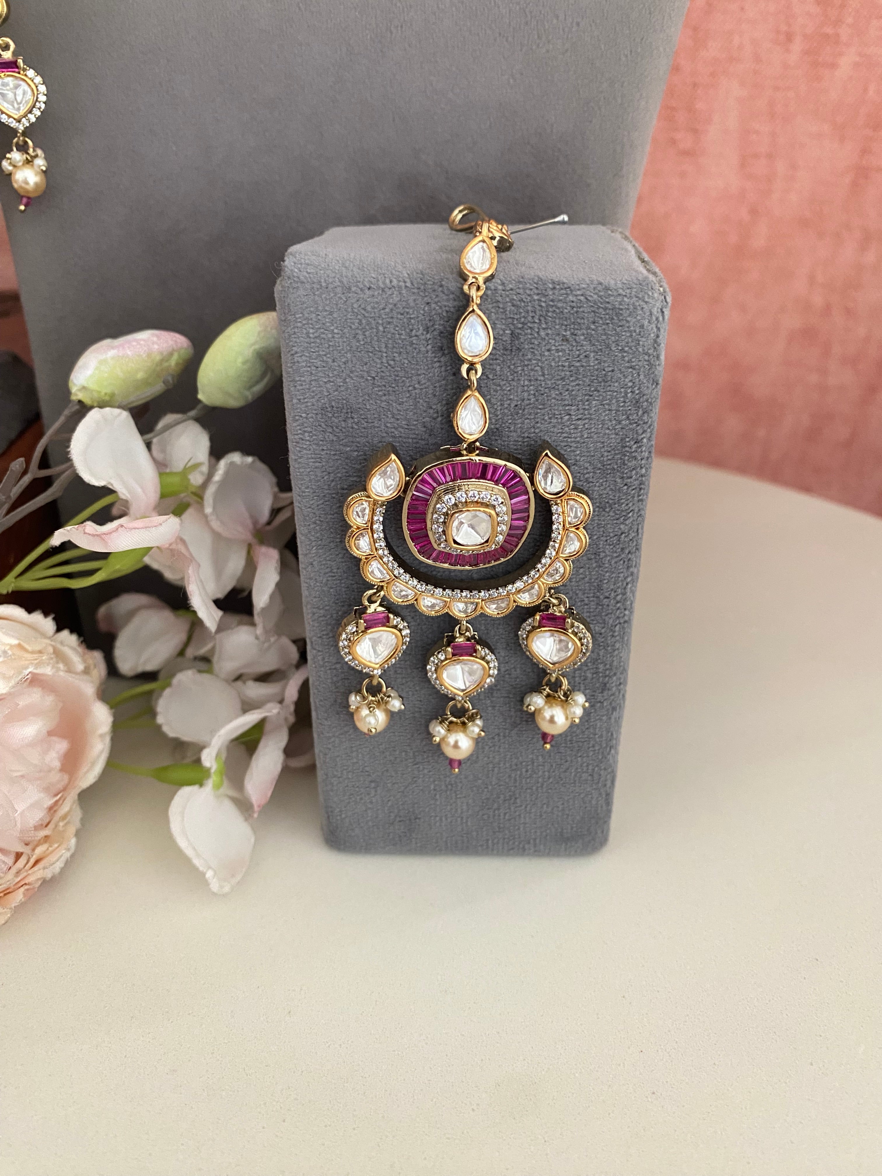 Moissanite Pink choker Set