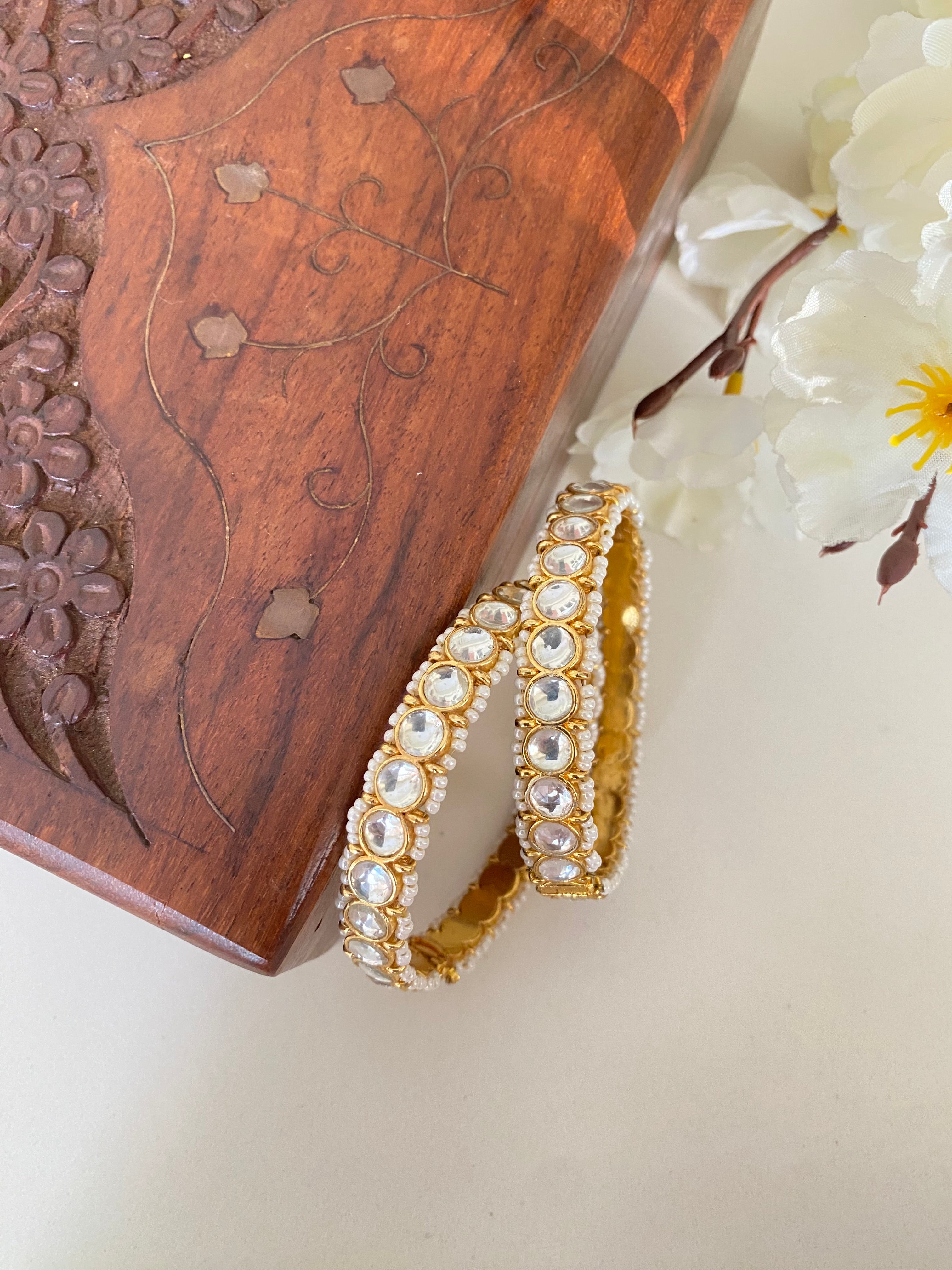 Gold plated Kundan Bangle