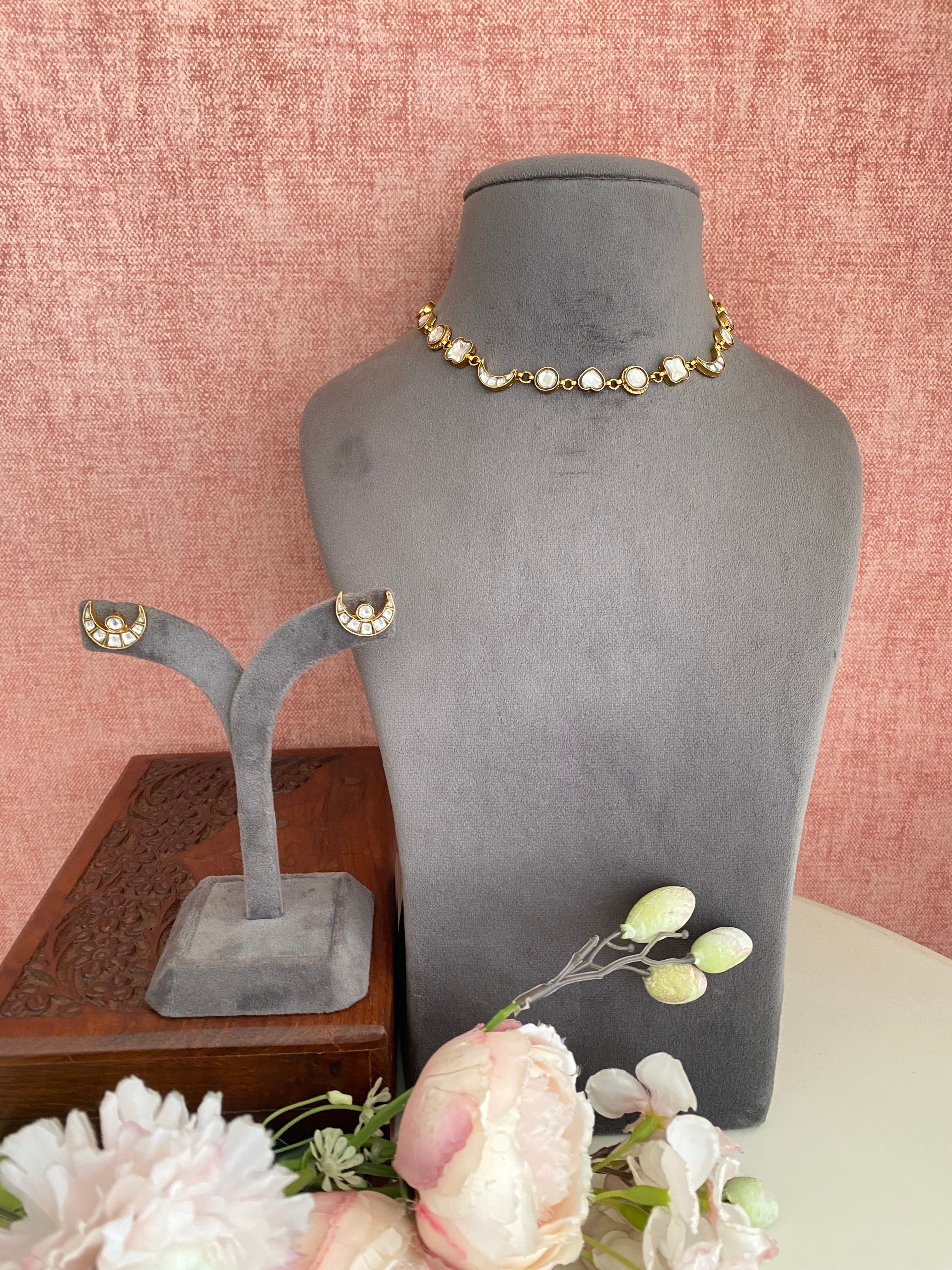 Gold plated Kundan Necklace