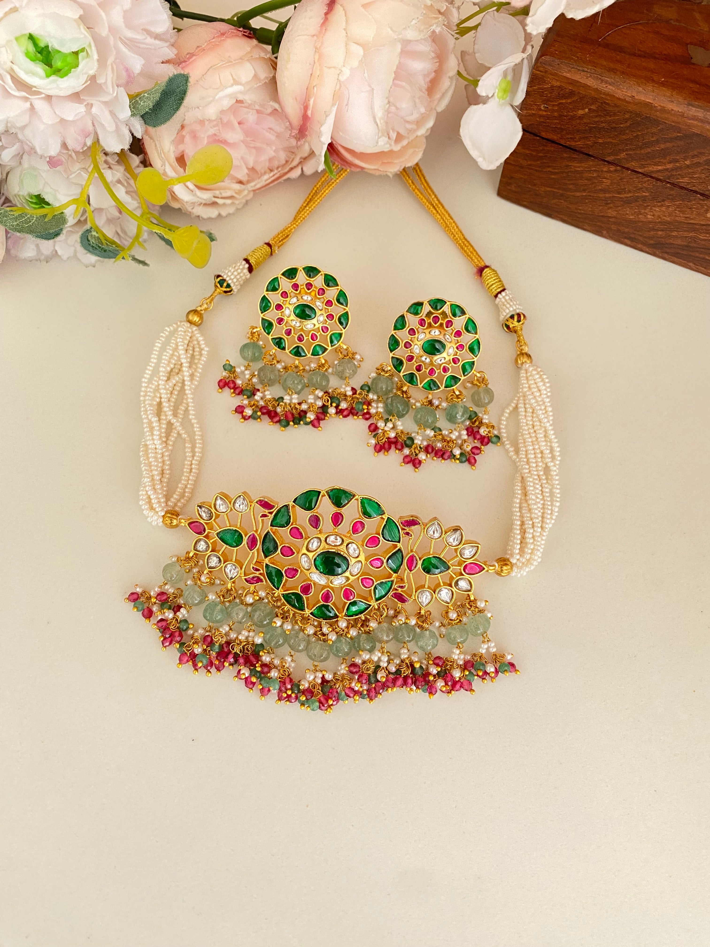 Kundan Colored Choker Set in Mint Drops