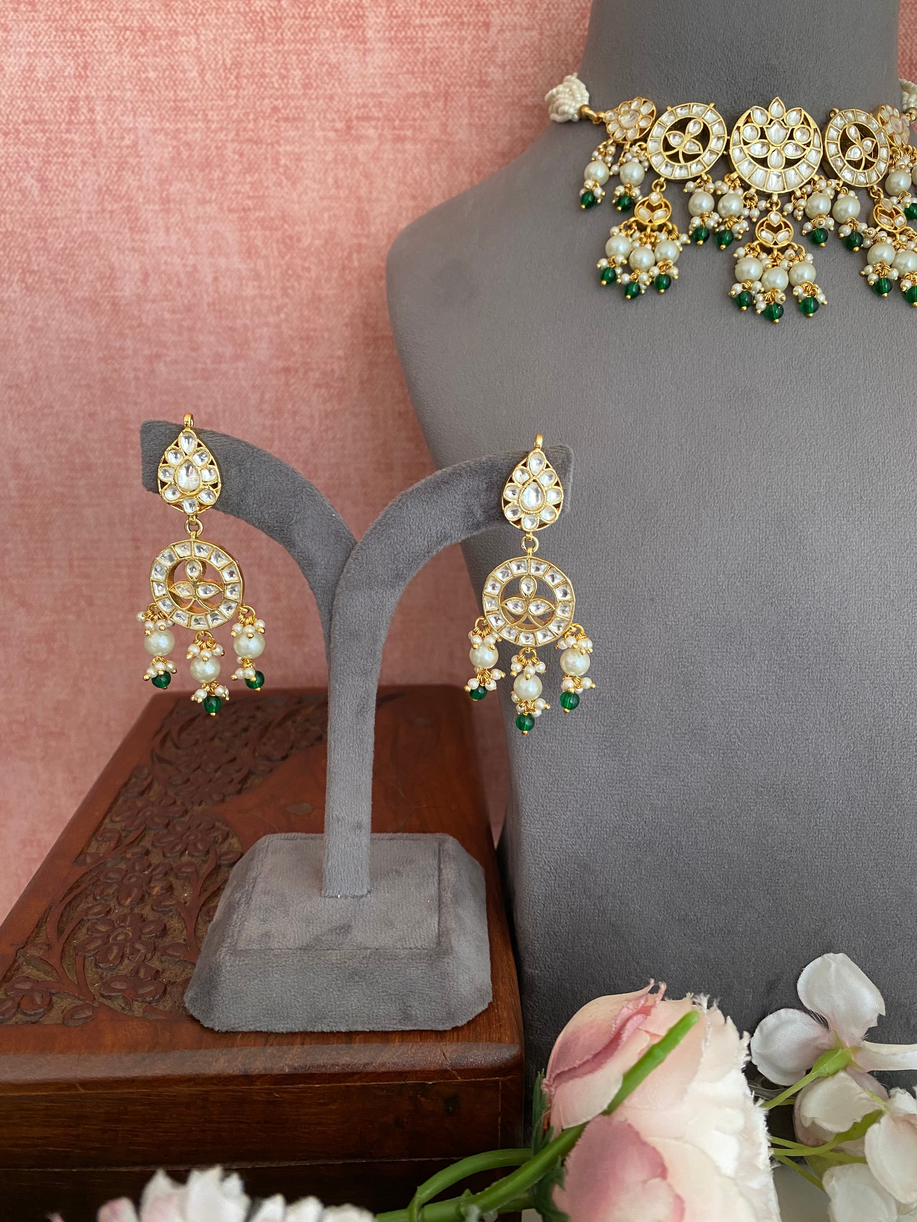 Gold plated kundan Choker Set