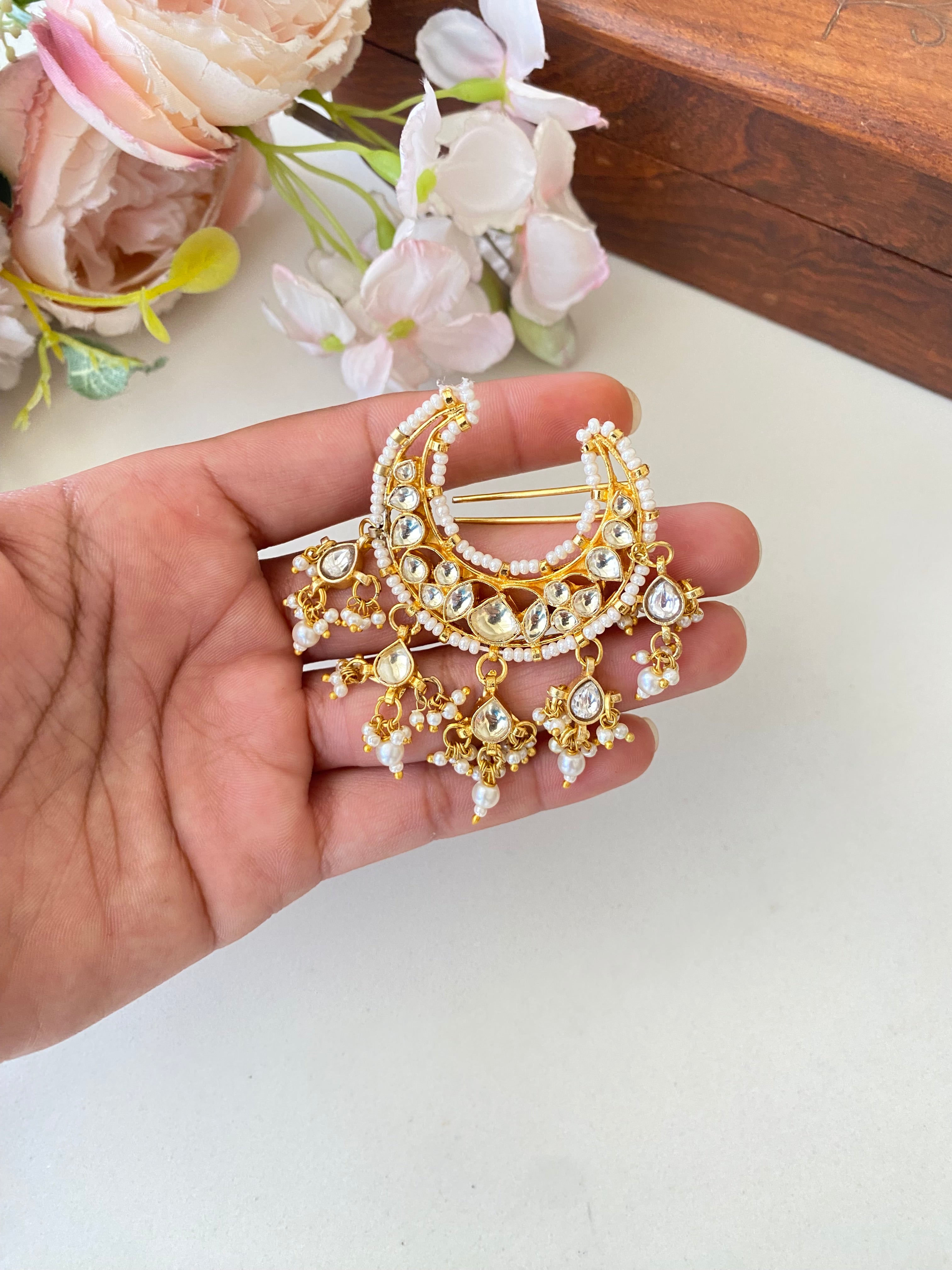 Gold Plated Kundan braid pin