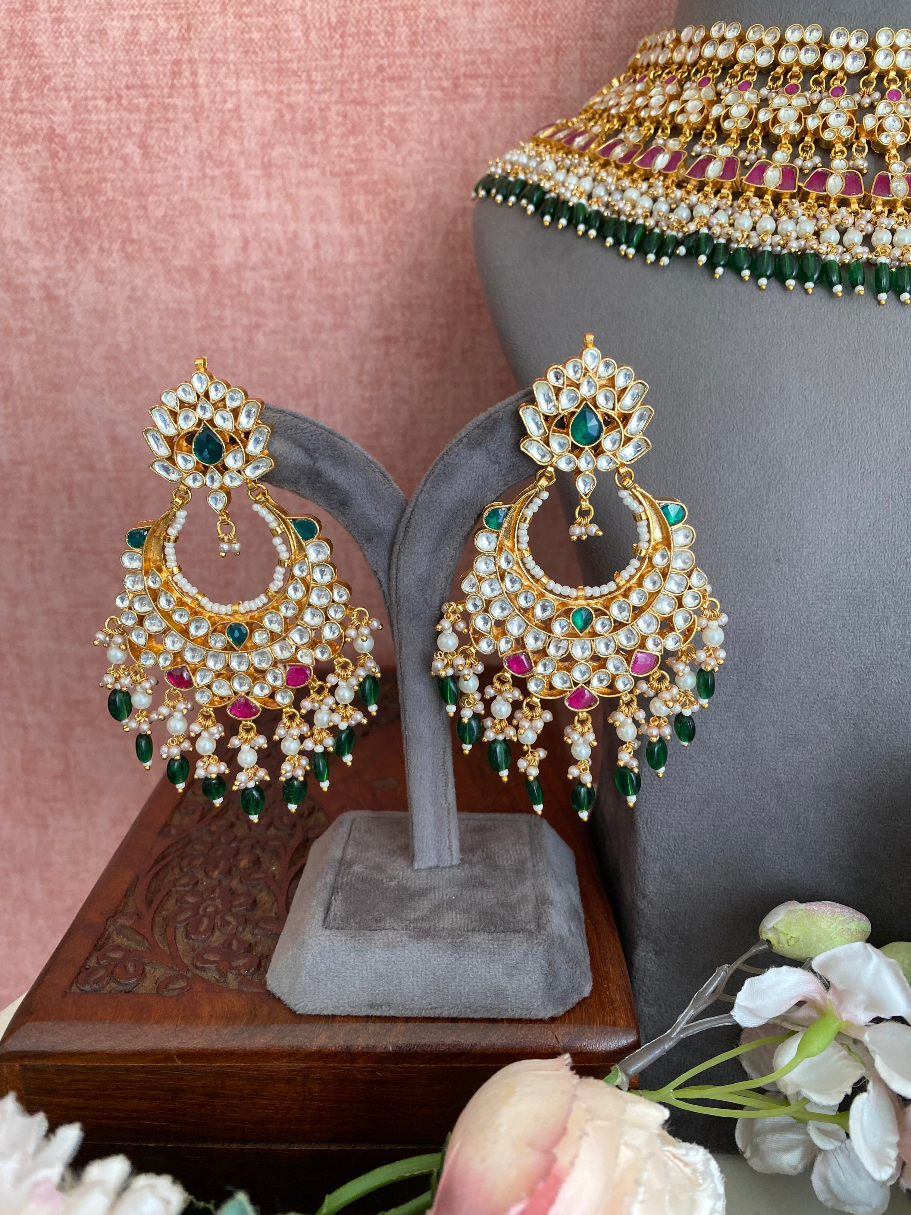 Kundan Bridal Necklace Set in Green drops