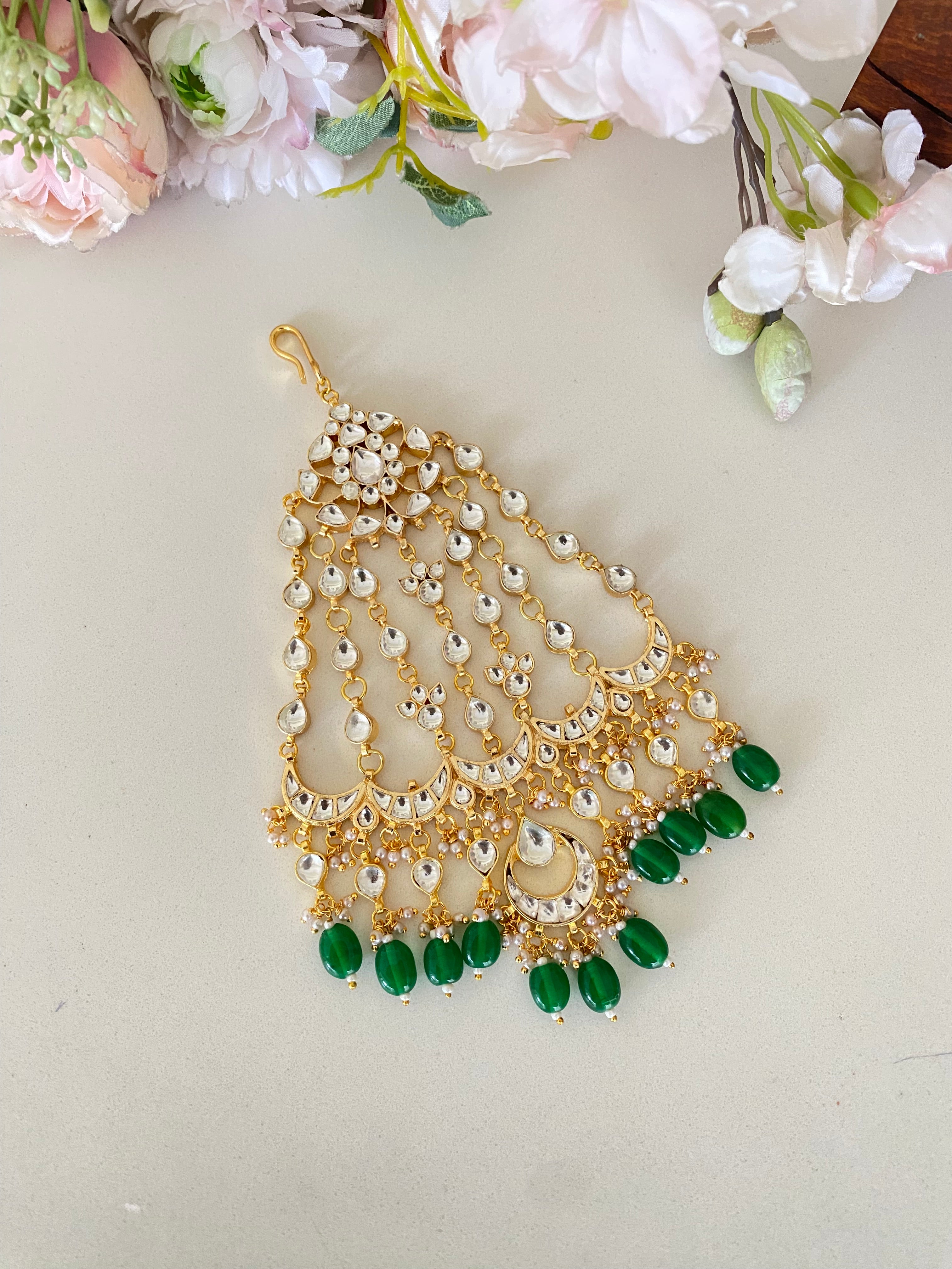 Gold plated Kundan Pasa