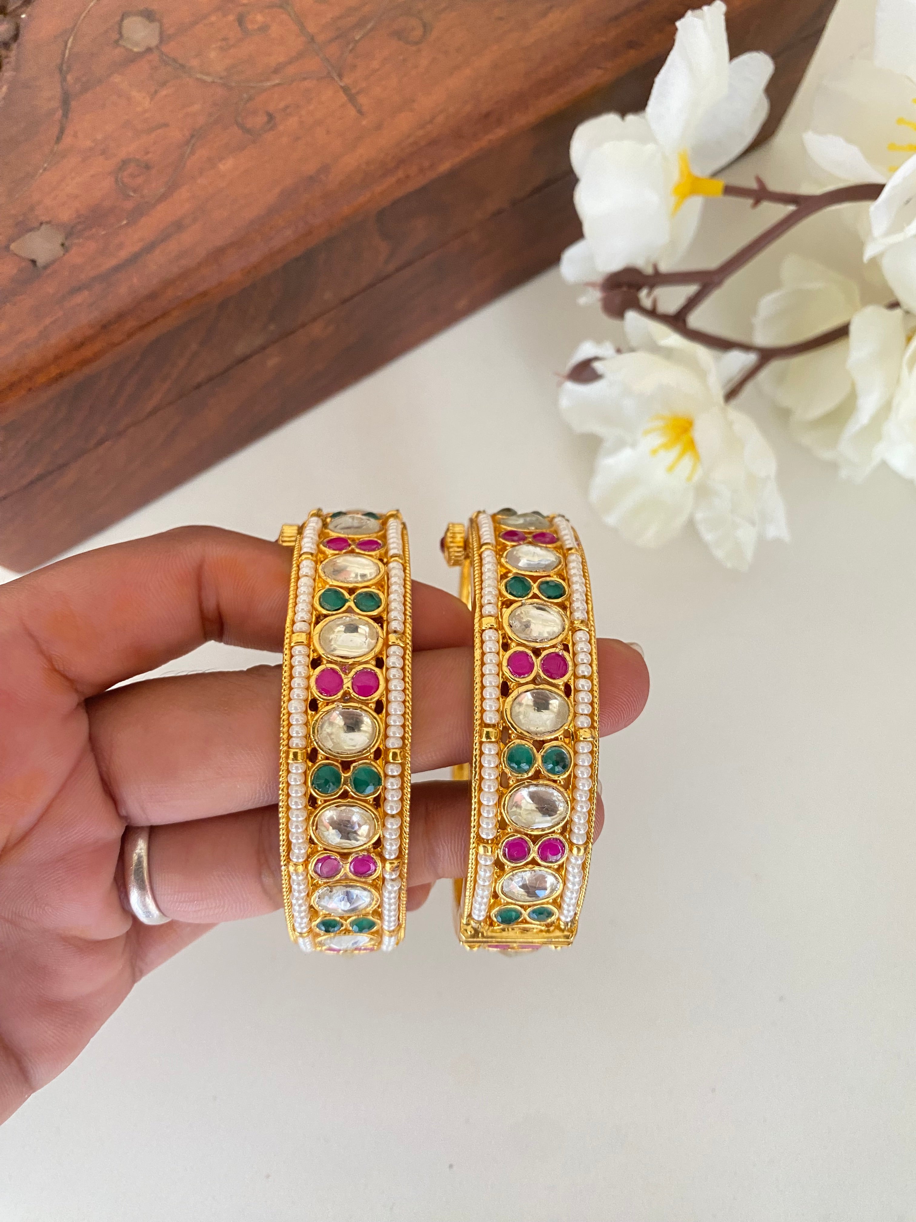 Gold Plated Kundan Multi Bangle
